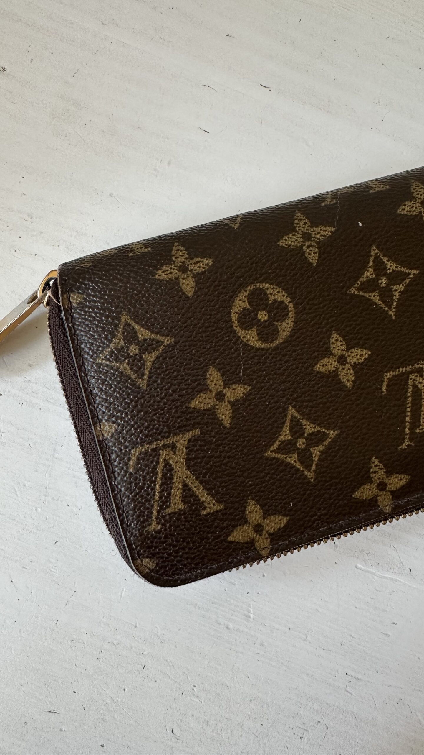 Louis Vuitton momogram klasyczny portfel - obrazek 2