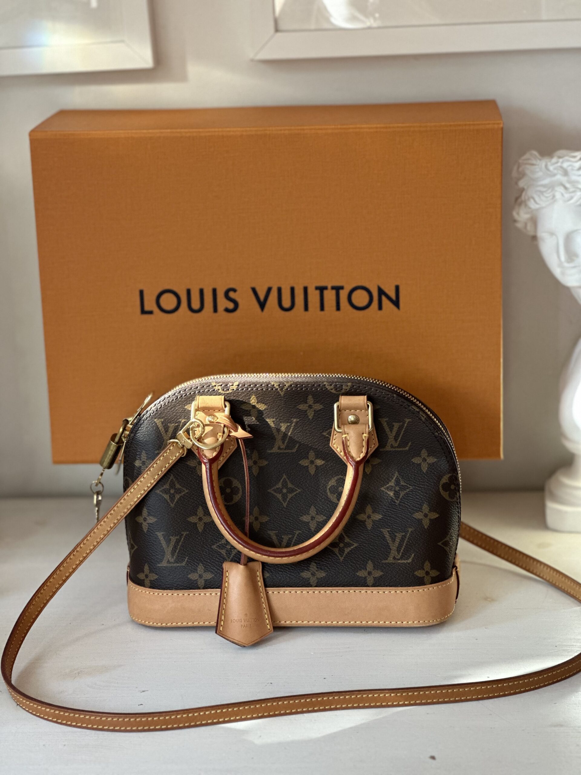 Louis Vuitton Alma bb monogram - obrazek 2