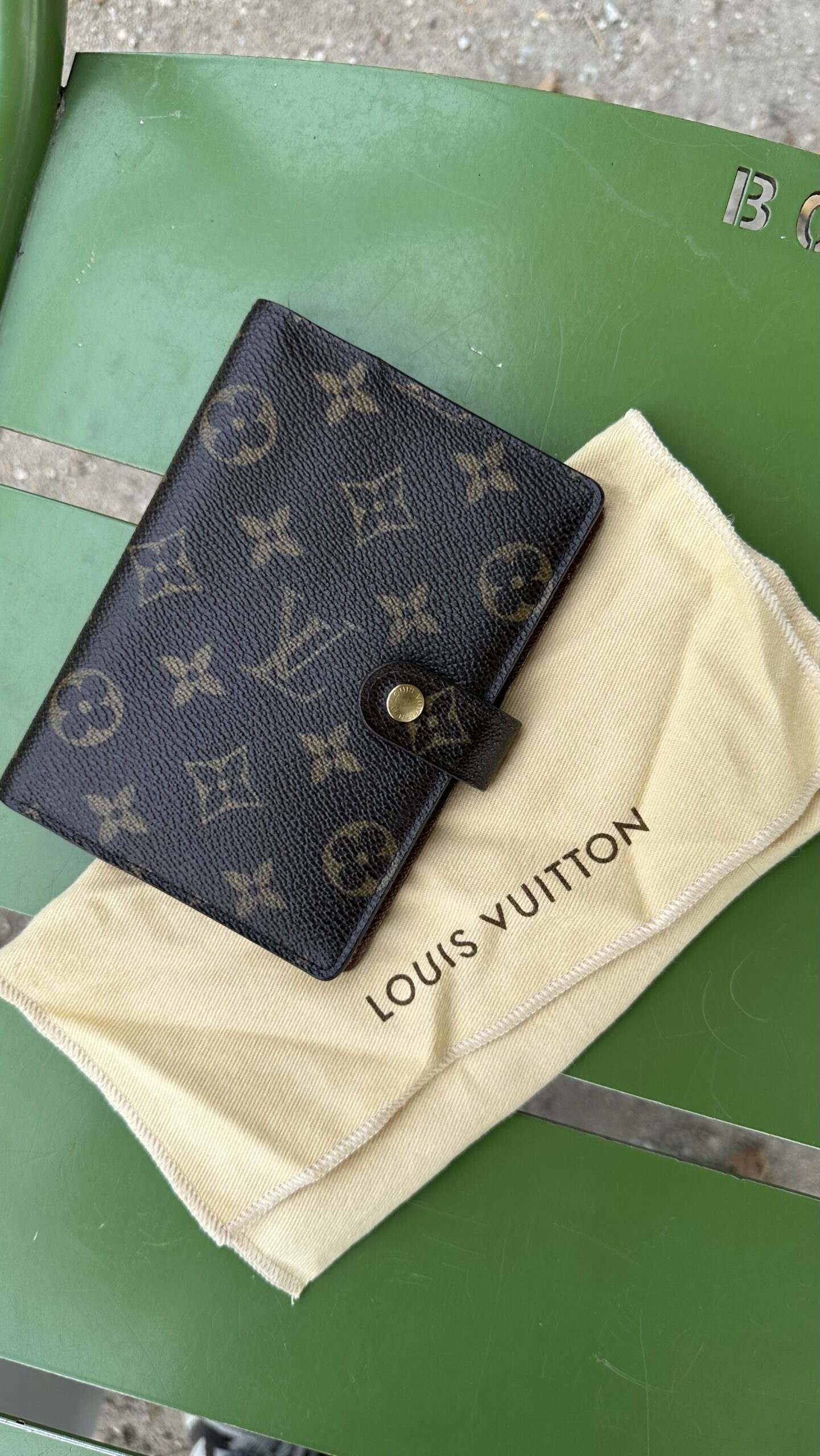 Louis Vuitton kalendarz monogram canvas