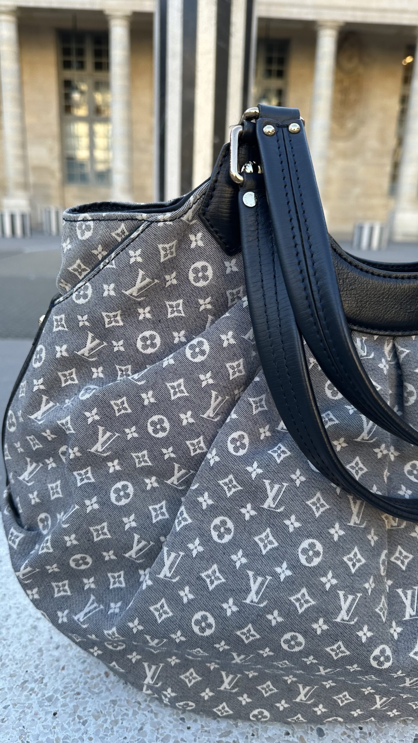 Louis Vuitton Idylle monogram granat - obrazek 3