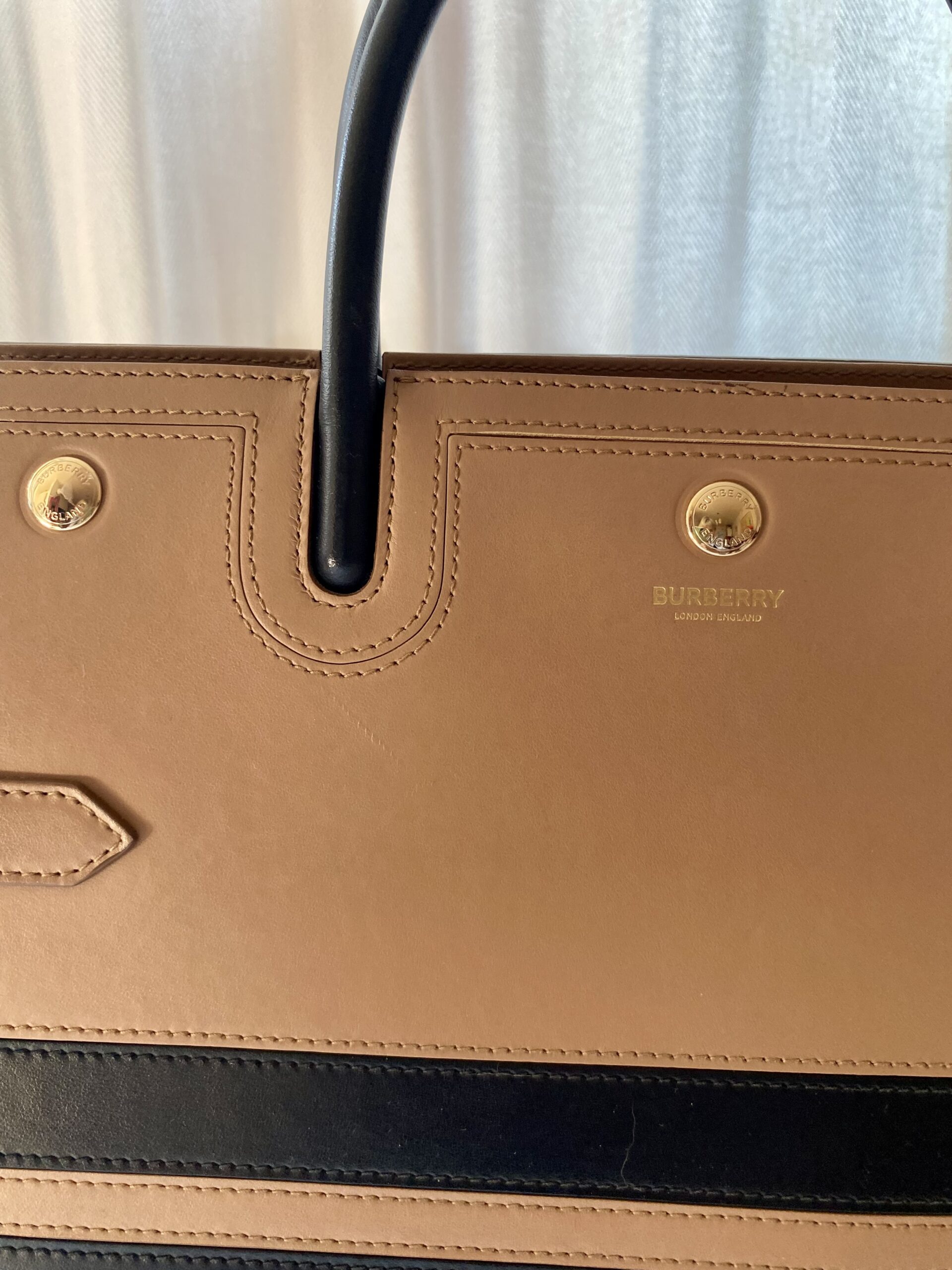 Burberry Title Medium Striped tote camel torebka - obrazek 2