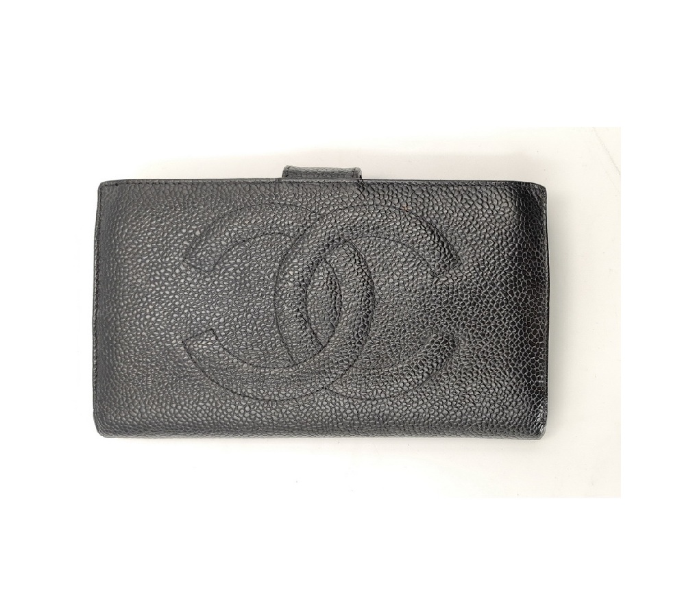 CHANEL caviar long wallet
