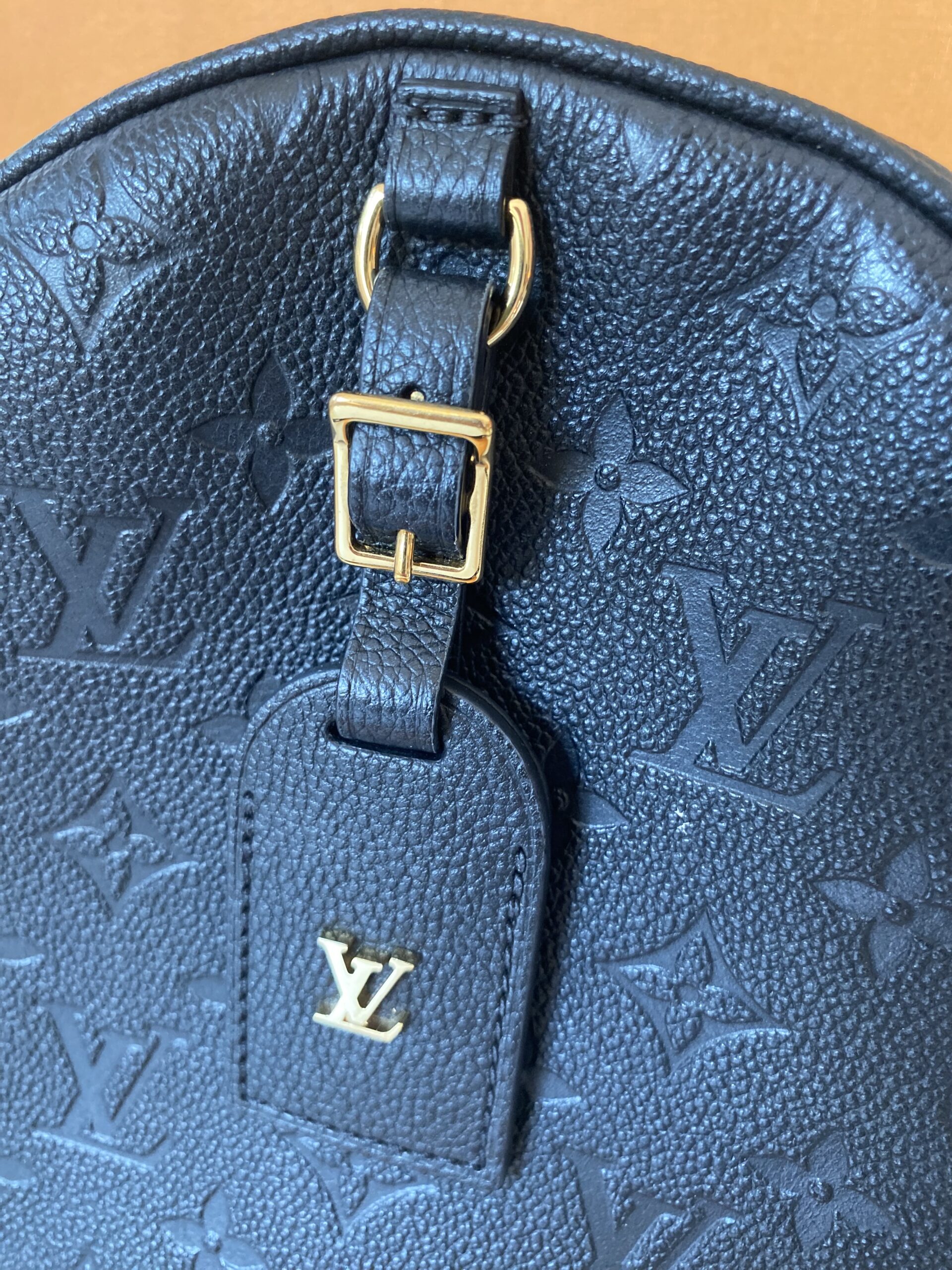 Louis Vuitton Empreinte Boite Chapeau Souple czarno torebka - obrazek 4