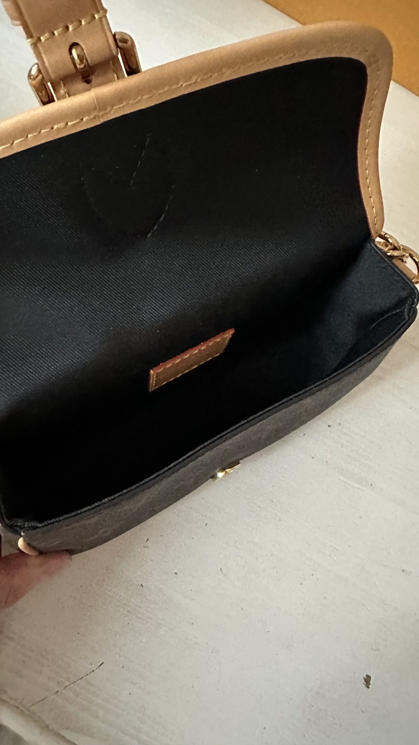 Louis Vuitton Nano Diane monogram - obrazek 6