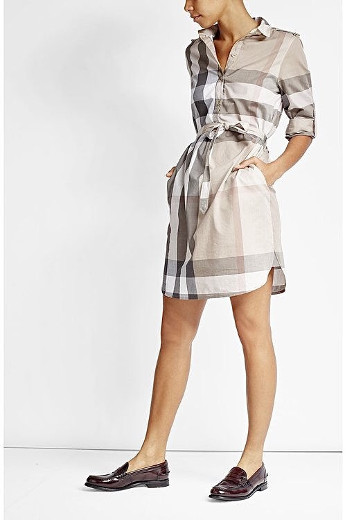BURBERRY Women’s Kelsy Check Print Cotton Belted Shirt Dress in Pale Stone - sukienka - obrazek 15