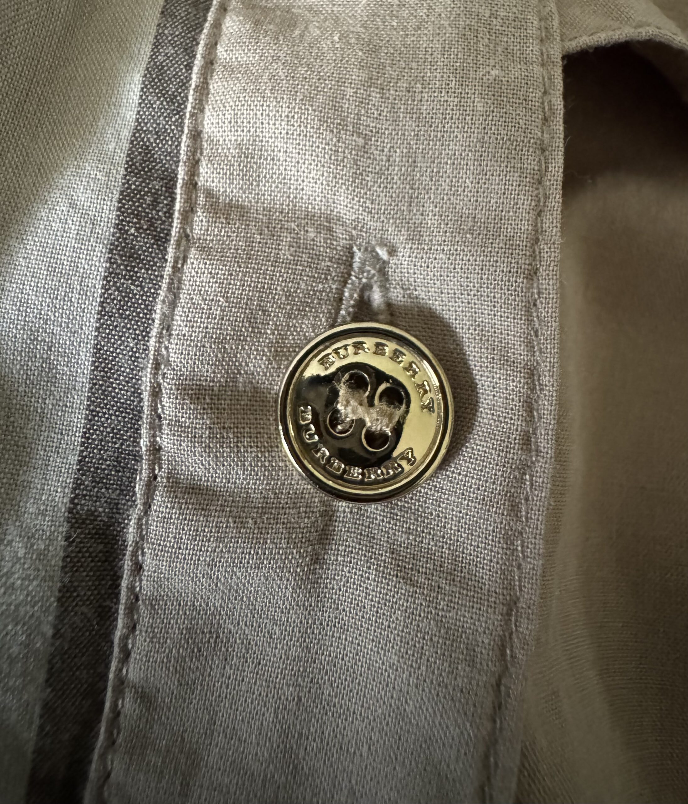 BURBERRY Women’s Kelsy Check Print Cotton Belted Shirt Dress in Pale Stone - sukienka - obrazek 13