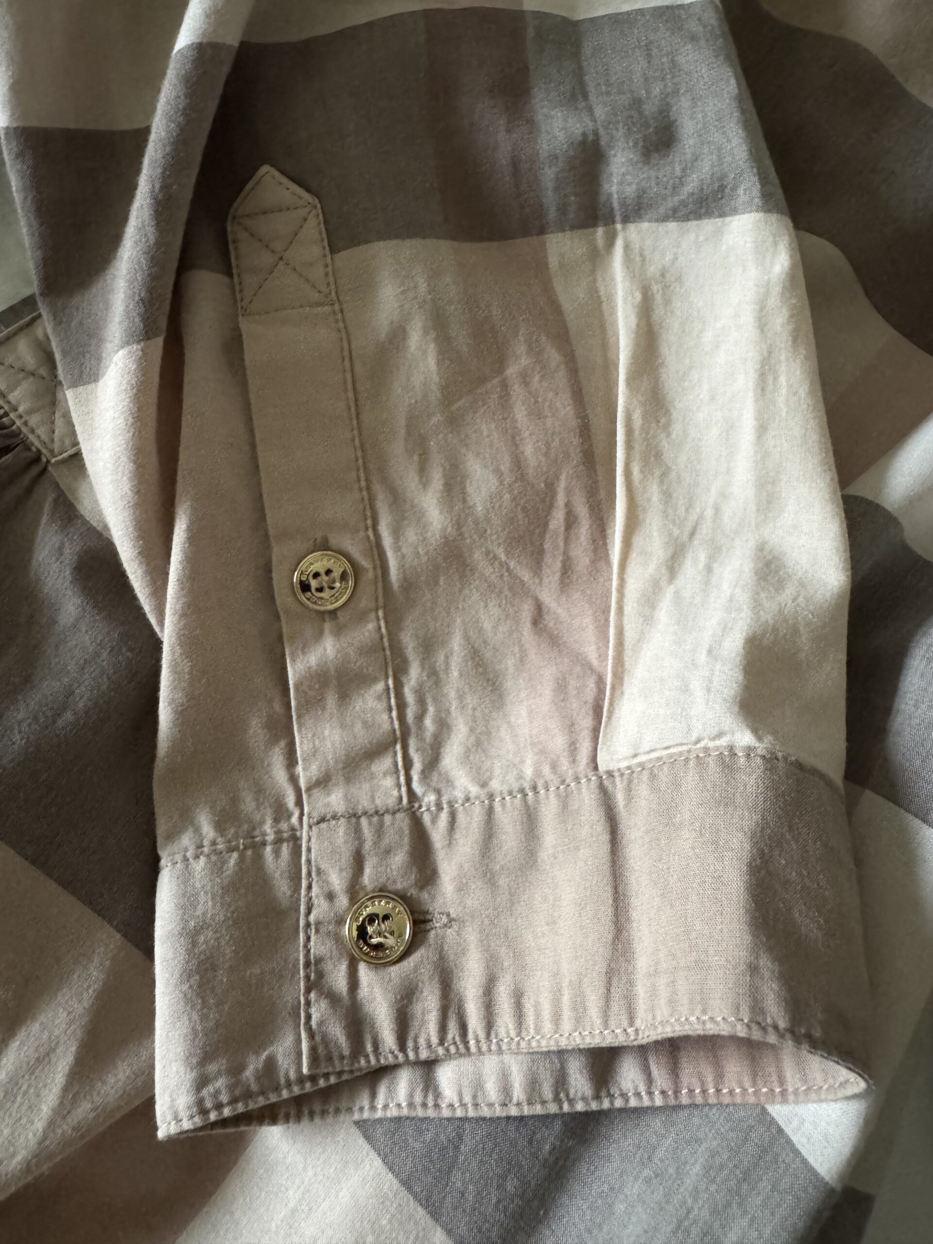 BURBERRY Women’s Kelsy Check Print Cotton Belted Shirt Dress in Pale Stone - sukienka - obrazek 12