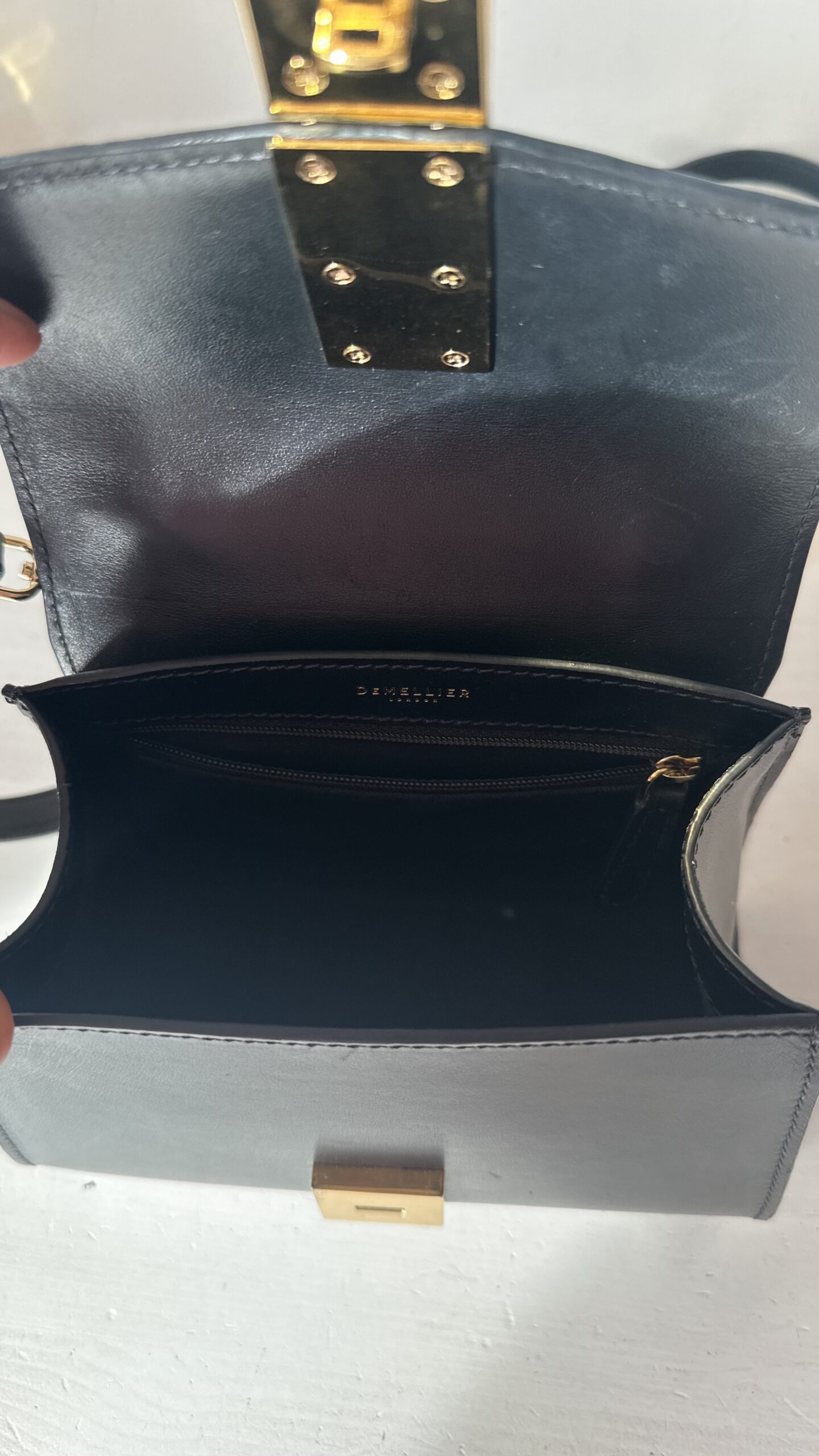 Demellier Nano Montreal czarna klasyczna torebka - obrazek 6