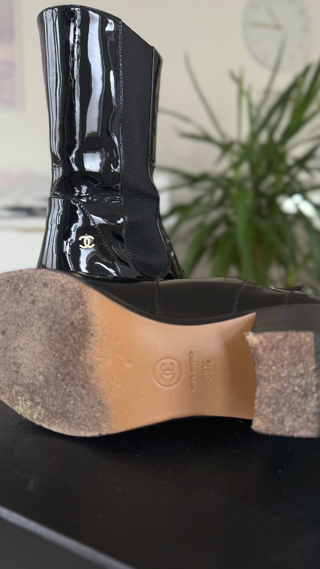 Chanel botki lakierowane 39,5 - obrazek 5