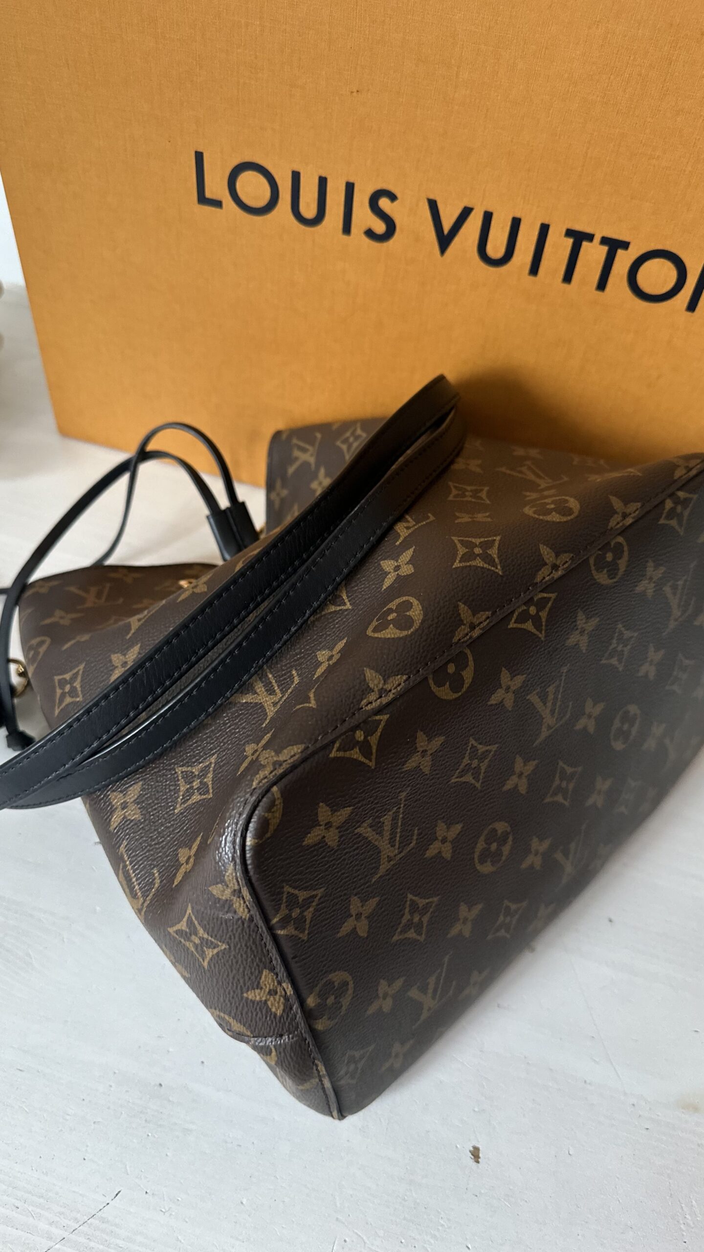 Louis Vuitton NeoNoe klasyczny worek monogram - obrazek 4