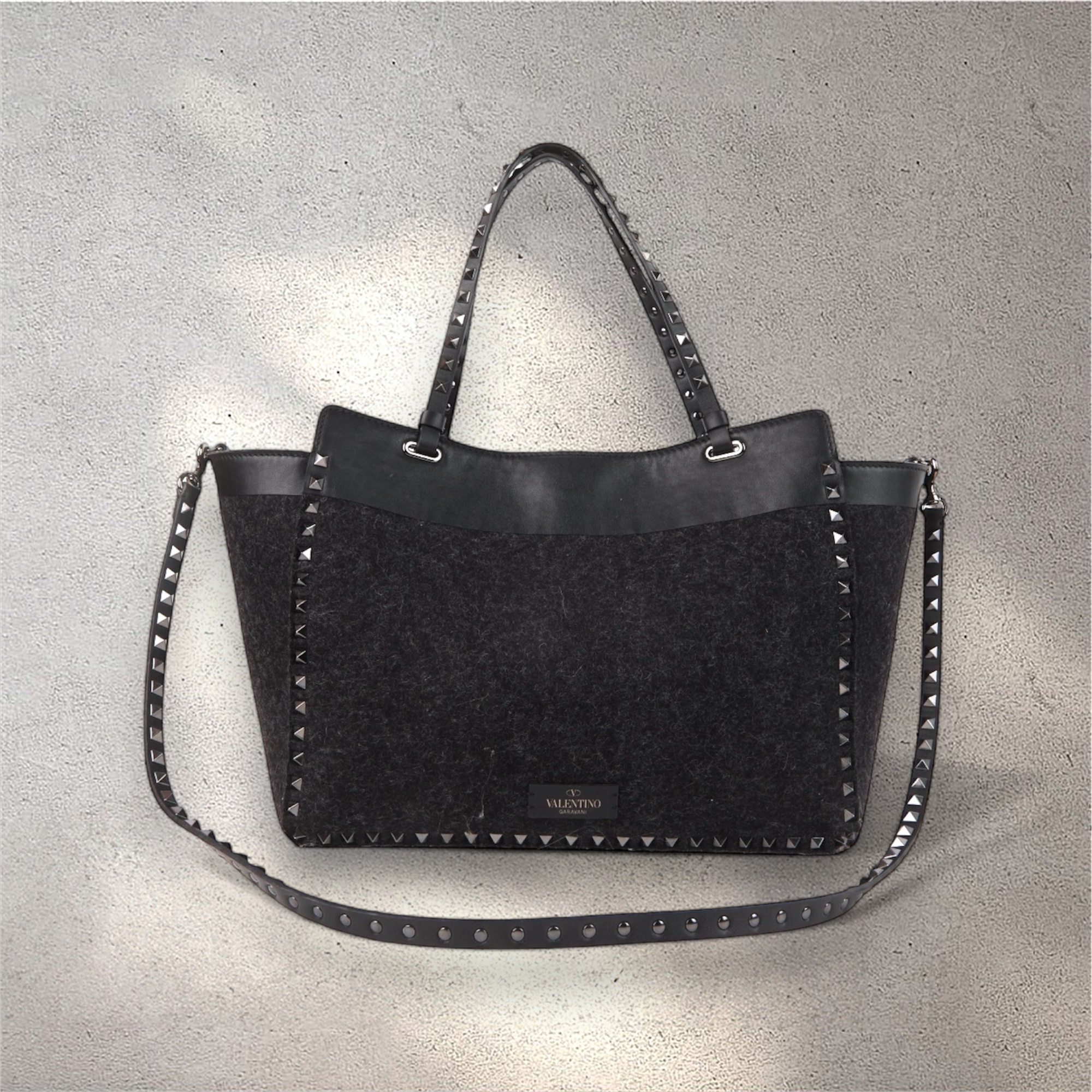 VALENTINO GARAVANI Rockstud Medium Wool Tote Bag - torebka