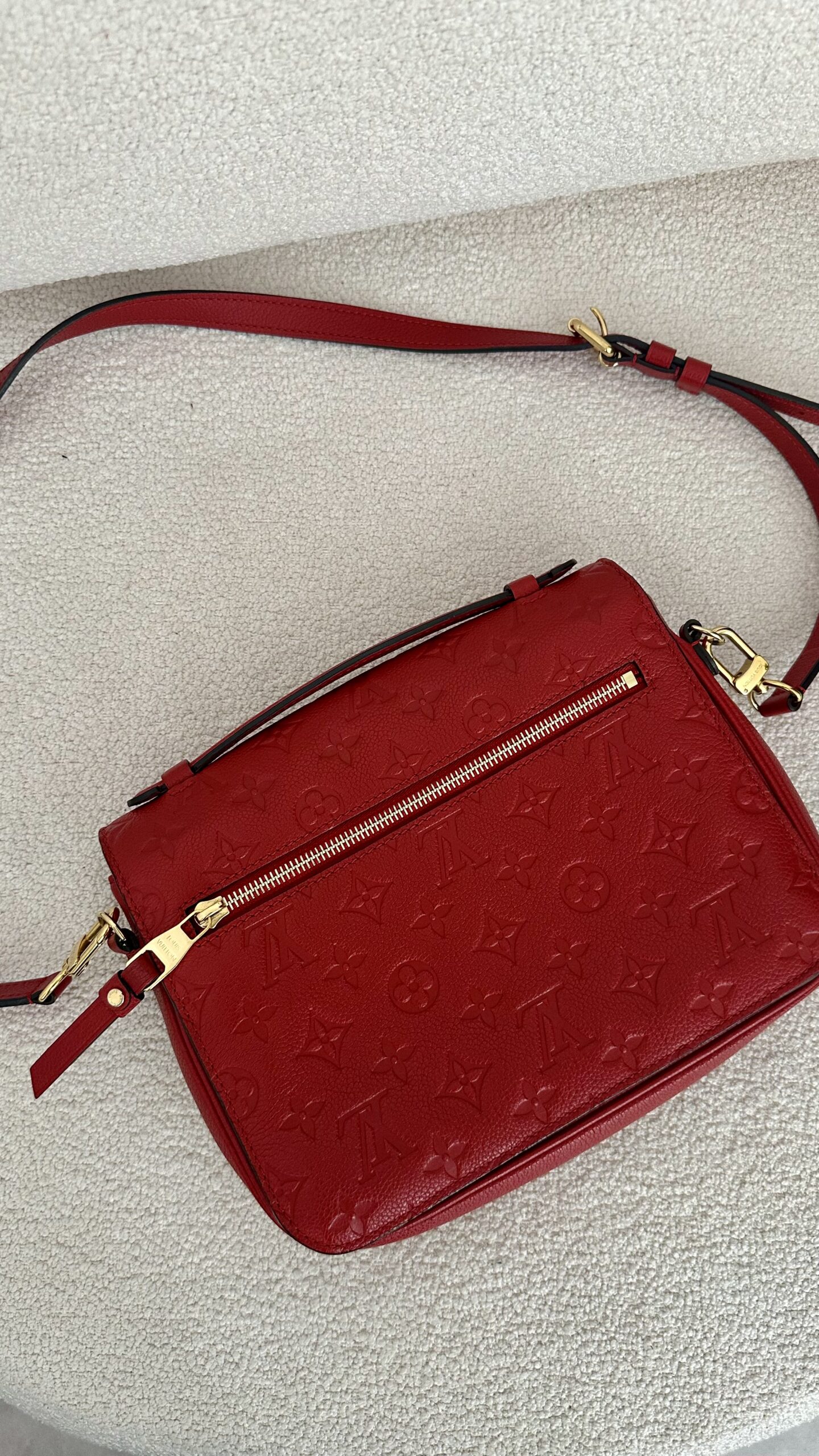 Louis Vuitton metis empreinte skóra listonoszka - obrazek 4