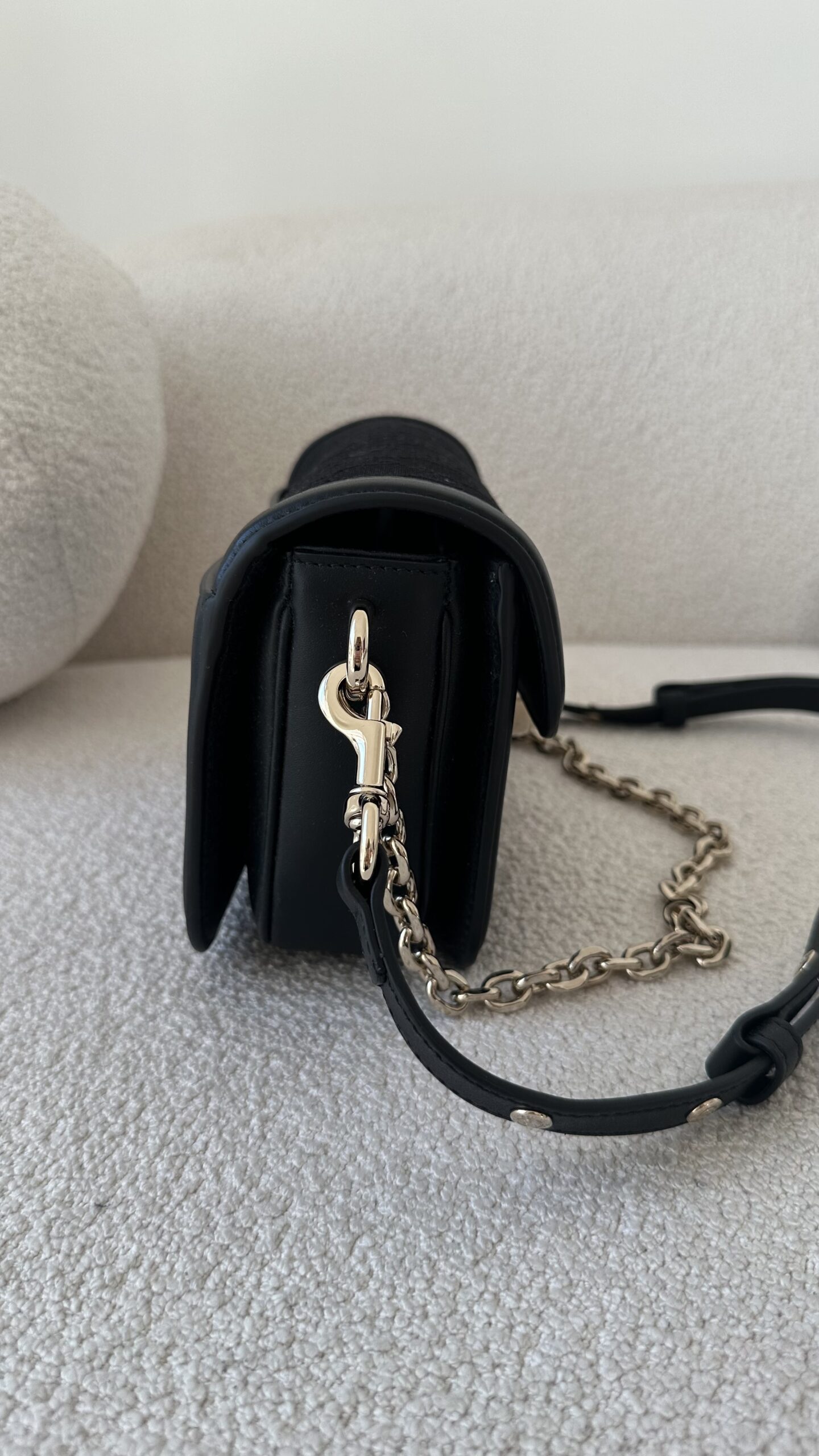 Gucci Go czarna klasyka monogram GG - obrazek 4