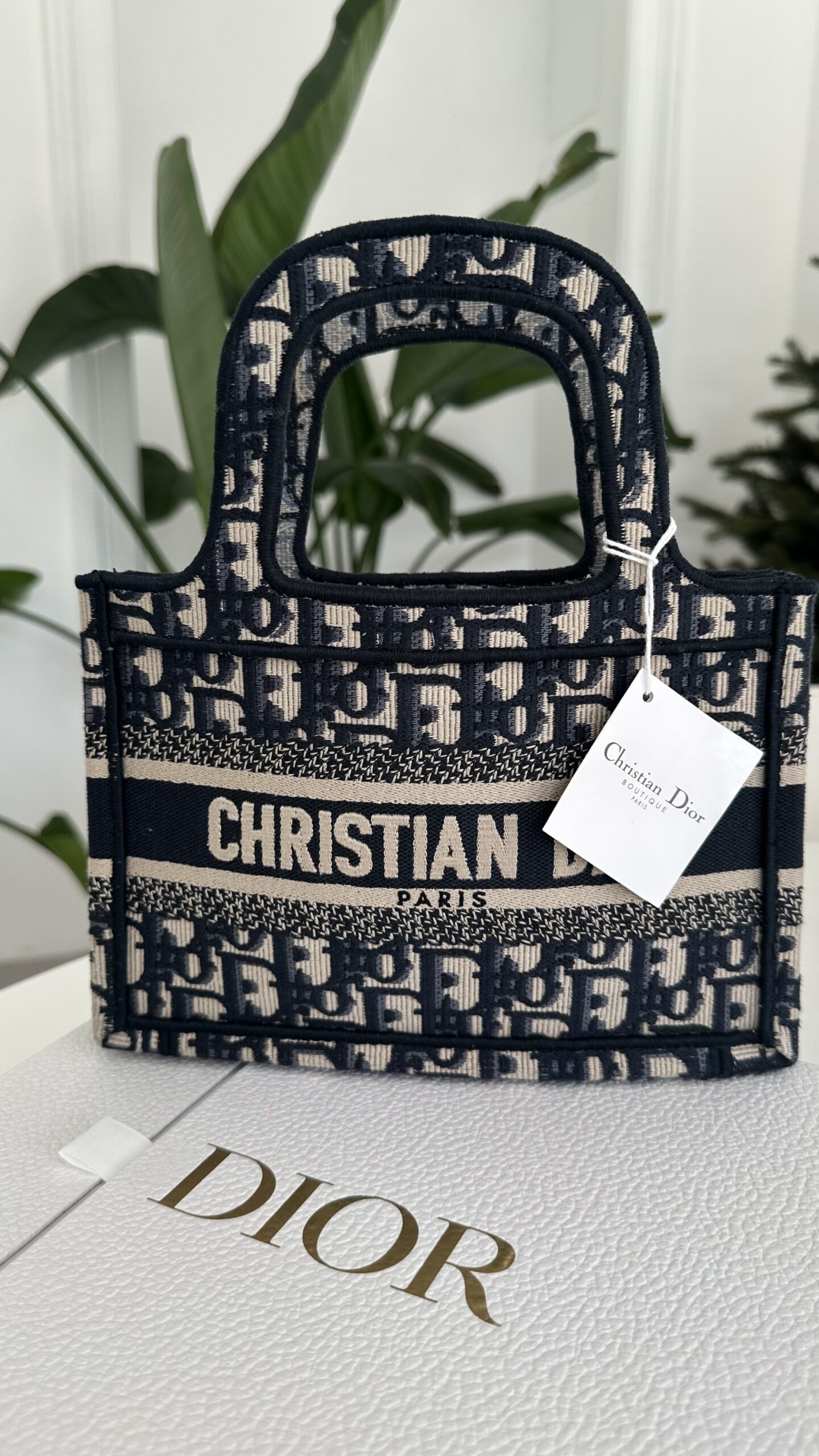 Dior Monogram Mini Book torebka - obrazek 2