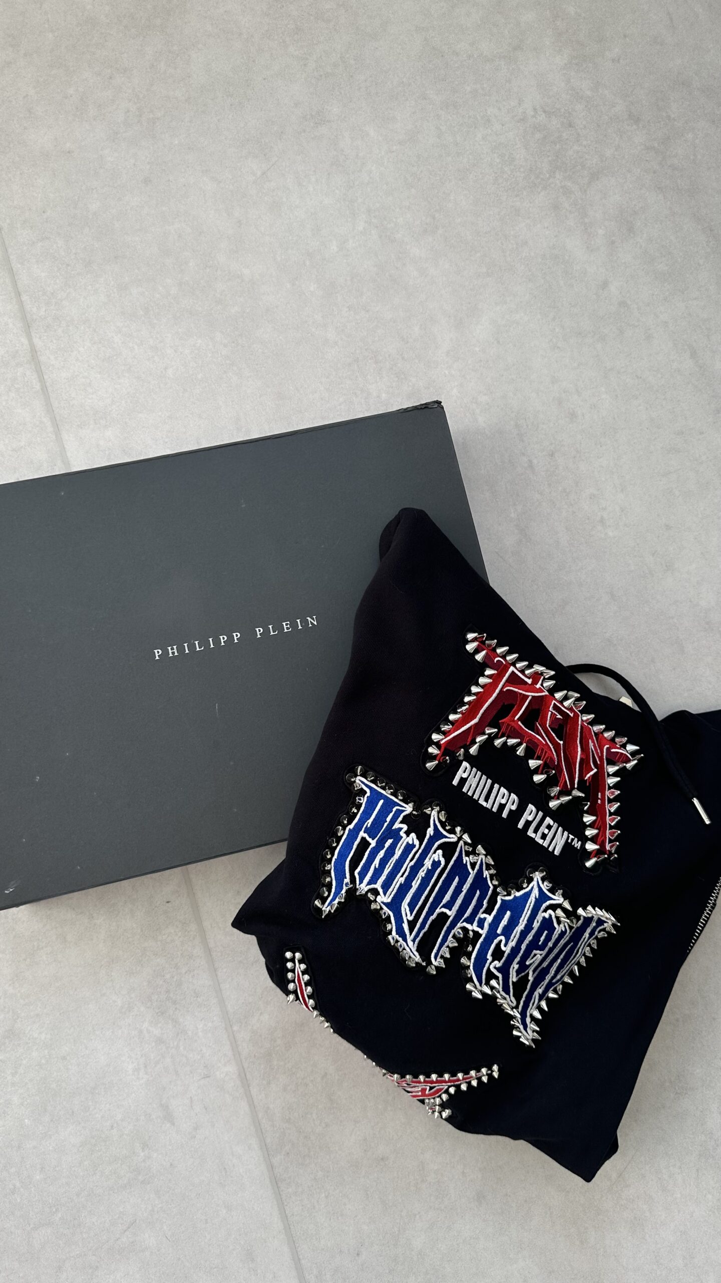 Philipp Plein czarna bluza z kapturem unisex M/L - obrazek 2