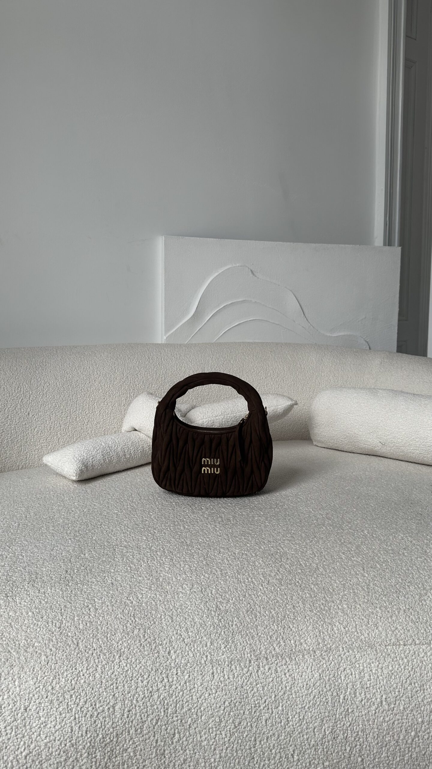 Miu Miu Wander matelassé suede bag zamszowa torebka - obrazek 7