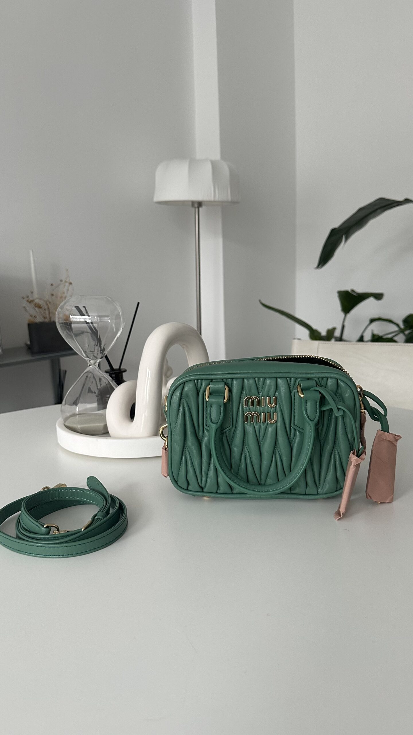 Miu Miu Arcadie matelasse nappa zielona