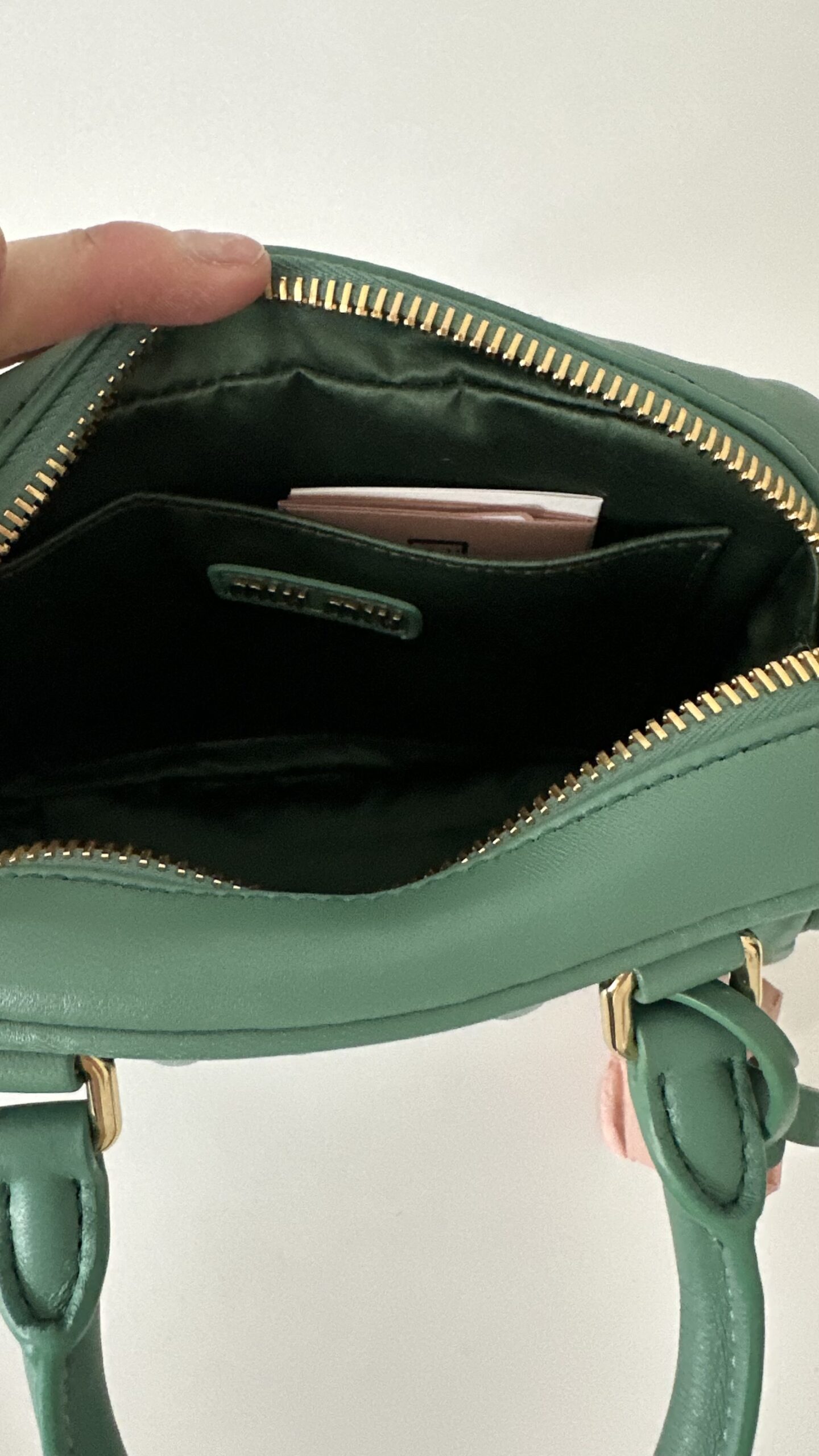 Miu Miu Arcadie matelasse nappa zielona - obrazek 7