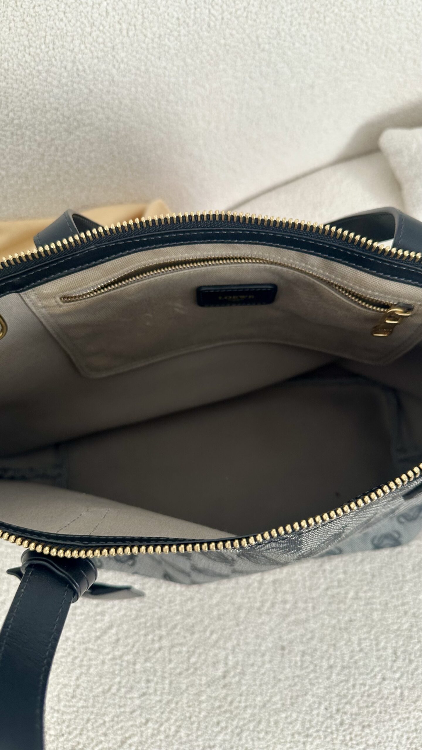 Loewe Anagrama vintage torebka - obrazek 6