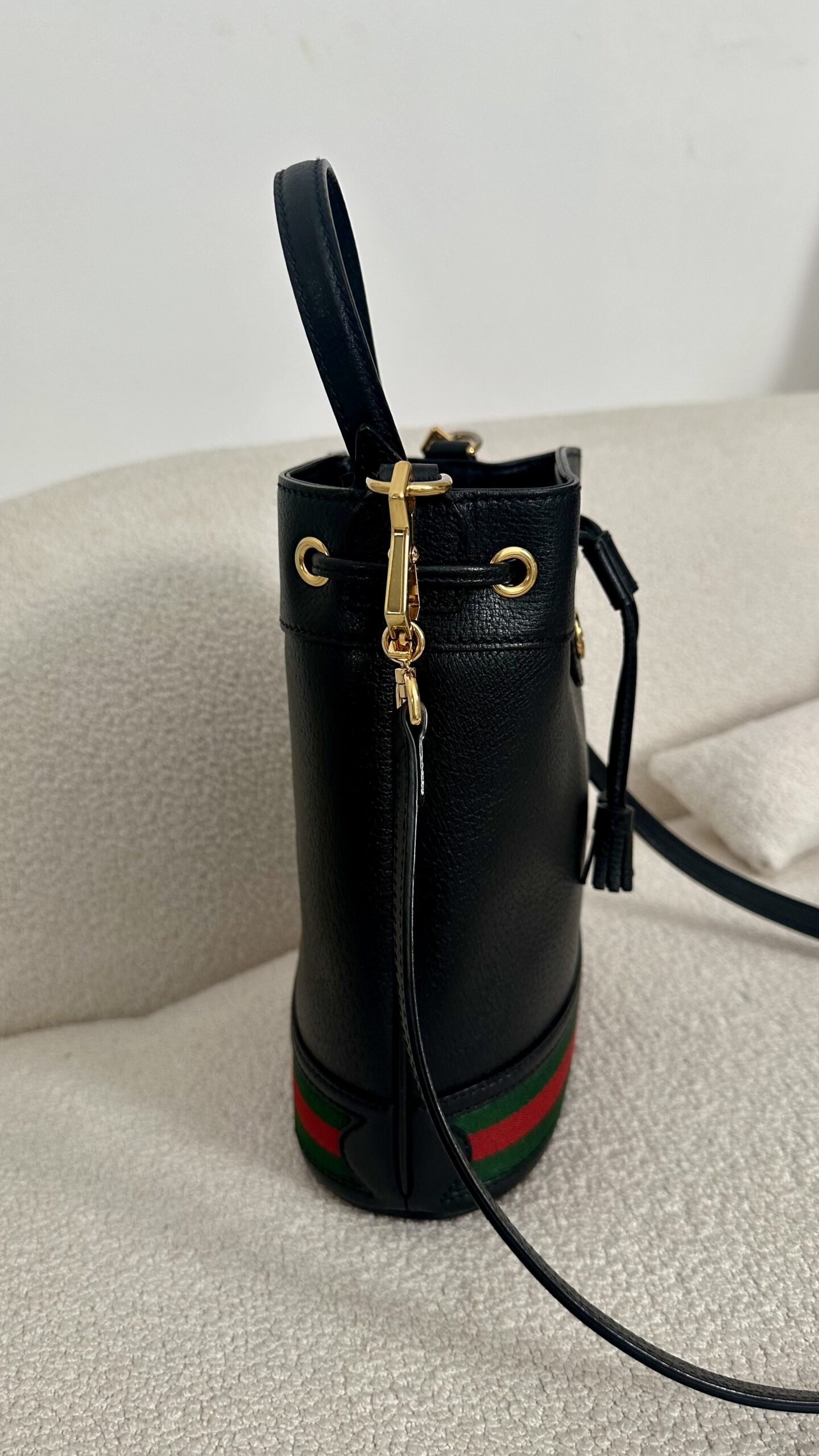 Gucci Ophidia bucket czarna torebka - obrazek 3