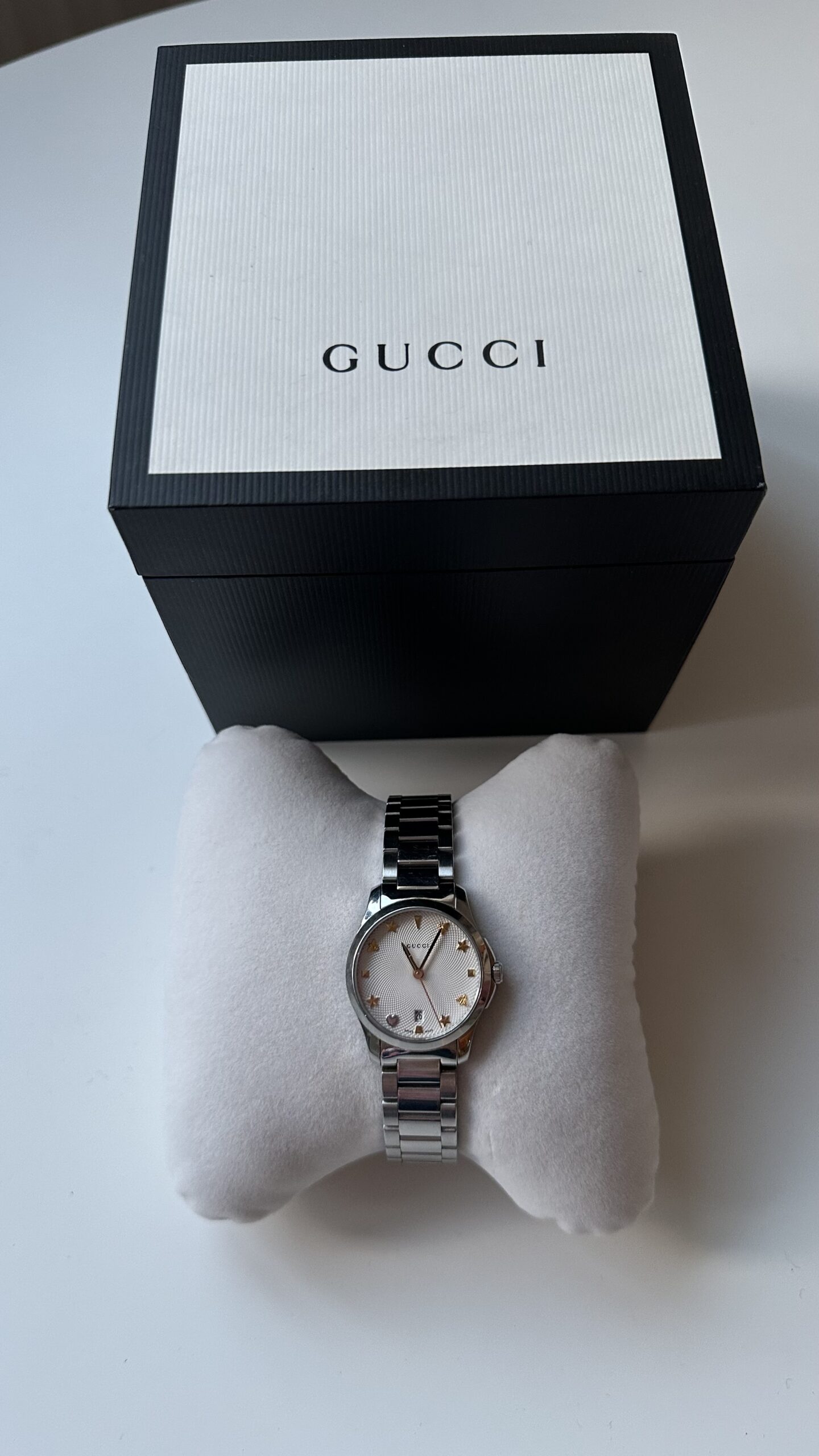 Gucci zegarek srebrny klasyka