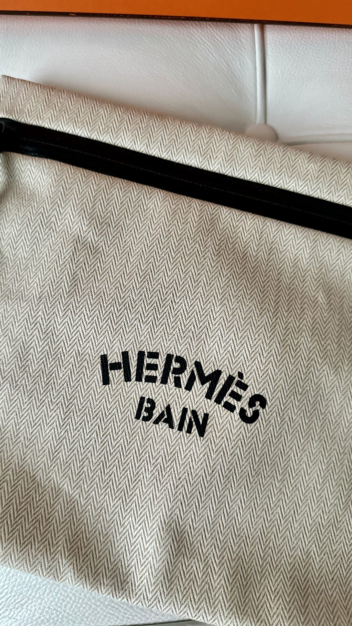 Hermes kosmetyczka nowa - obrazek 3