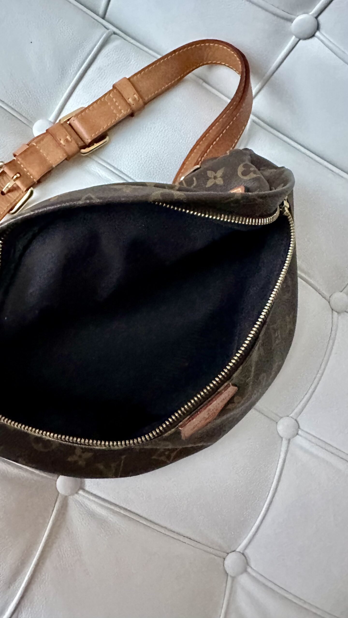 Louis Vuitton bumbag nerka monogram - obrazek 5