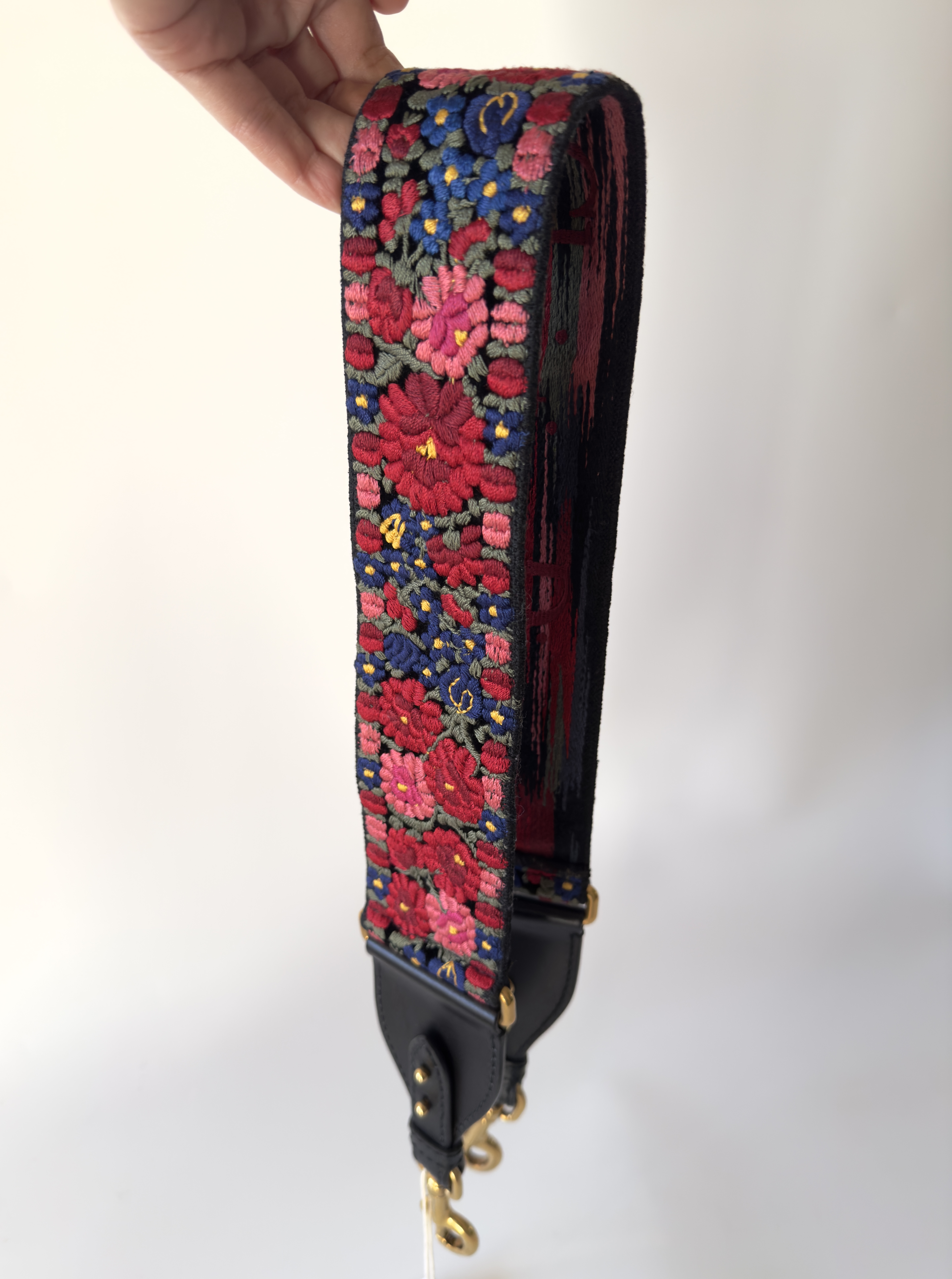 DIOR Canvas & Leather Embroidered Floral Shoulder Strap - pasek do torebki - obrazek 11