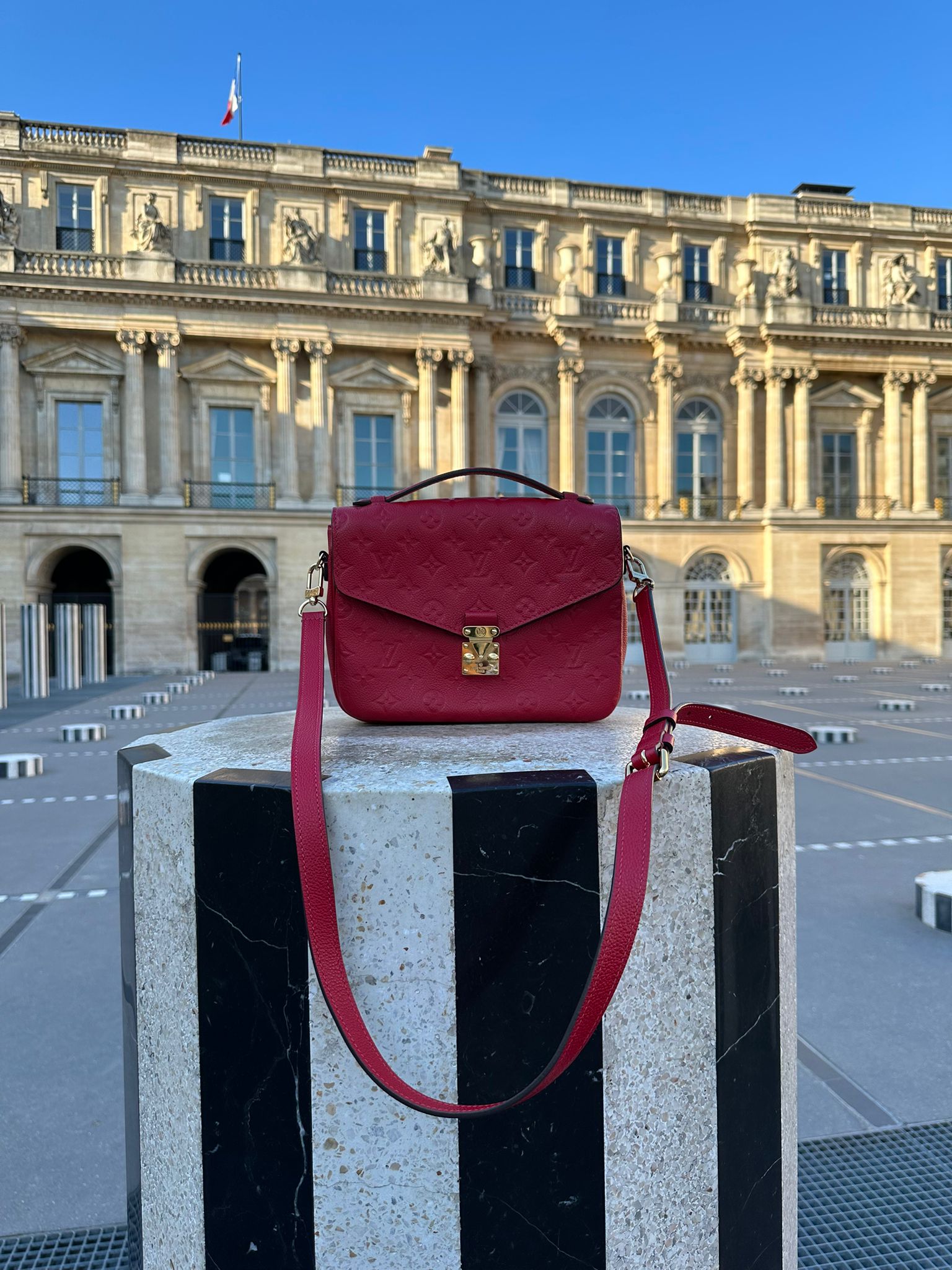 Louis Vuitton metis empreinte skóra listonoszka - obrazek 6