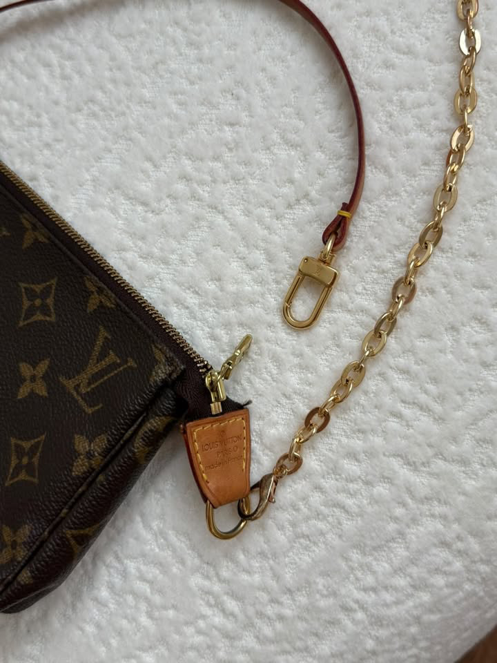 Louis vuitton pochette monogram vintage - obrazek 3