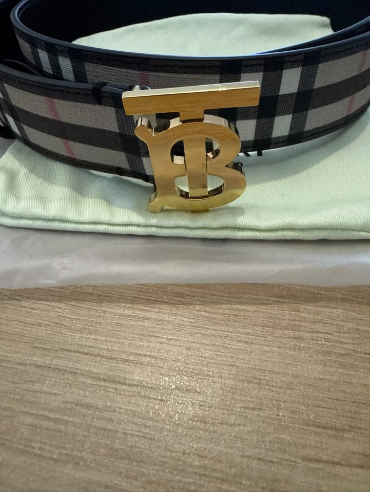 Burberry klasyczny pasek rozmiar L - obrazek 3