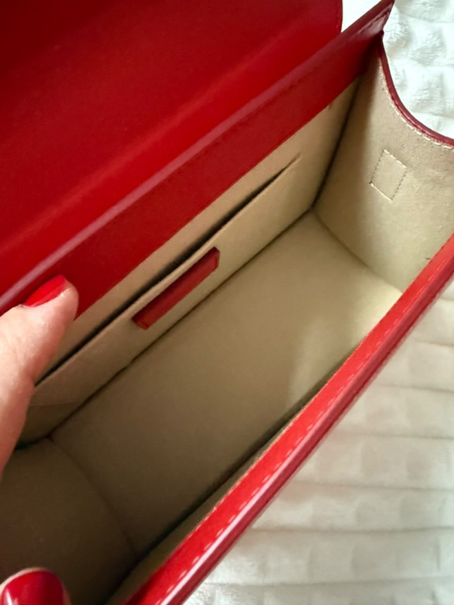 Jacquemus czerwona torebka - obrazek 8