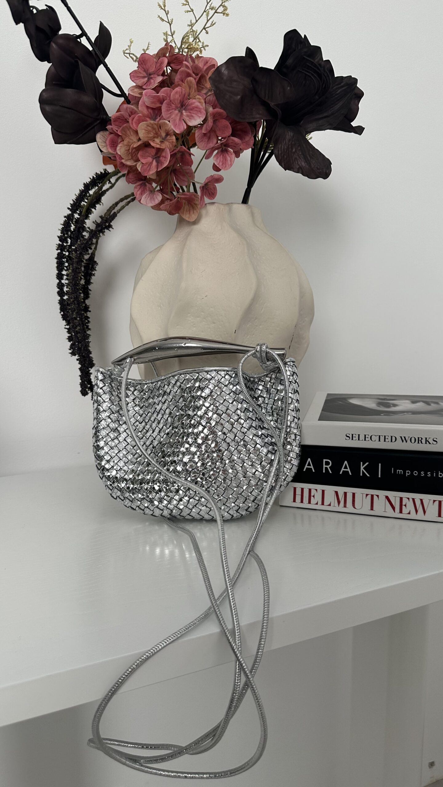 Bottega Veneta Baby sardine srebrna torebka