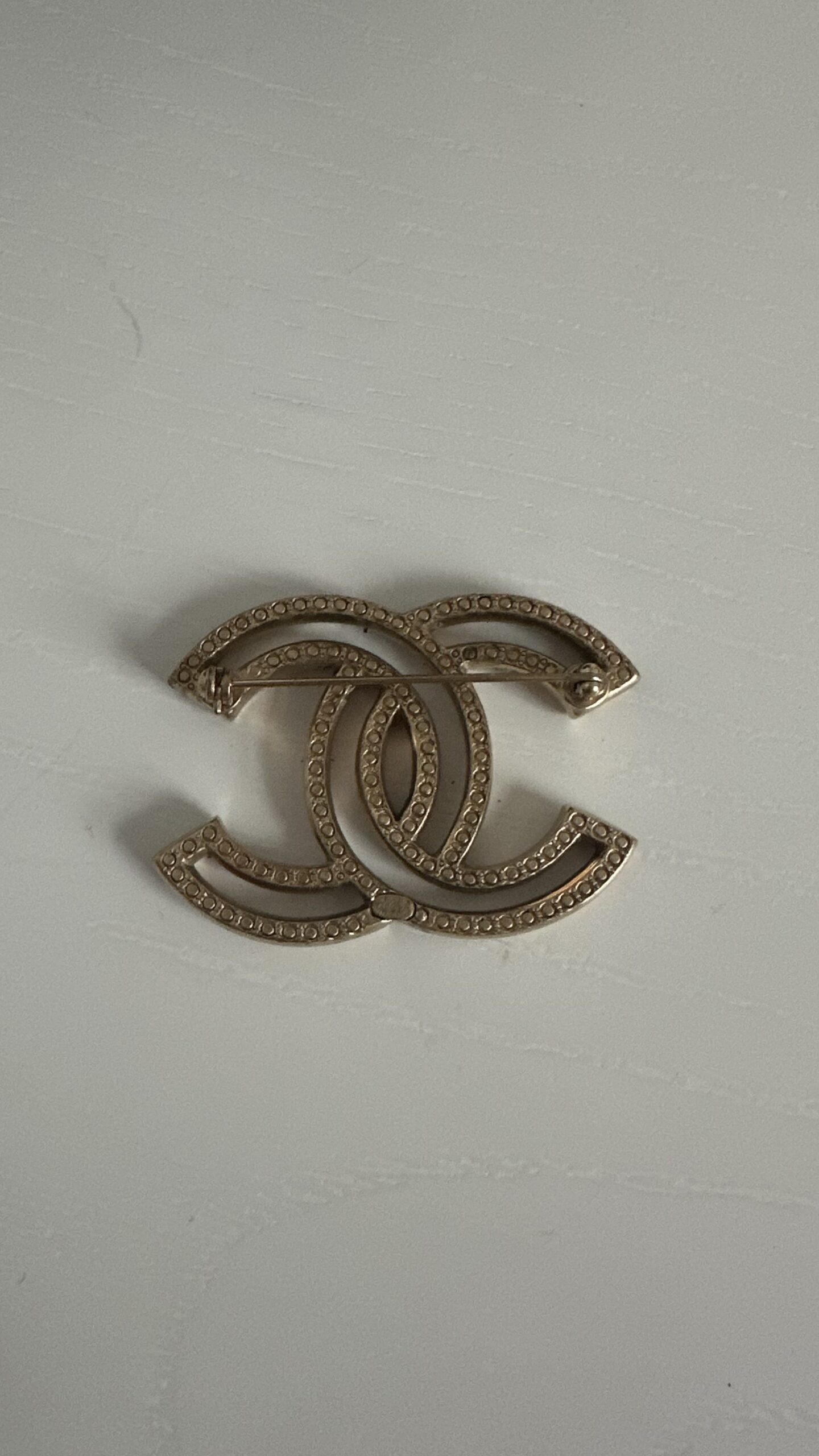 Chanel duża efektowna broszka z cyrkoniami - obrazek 4