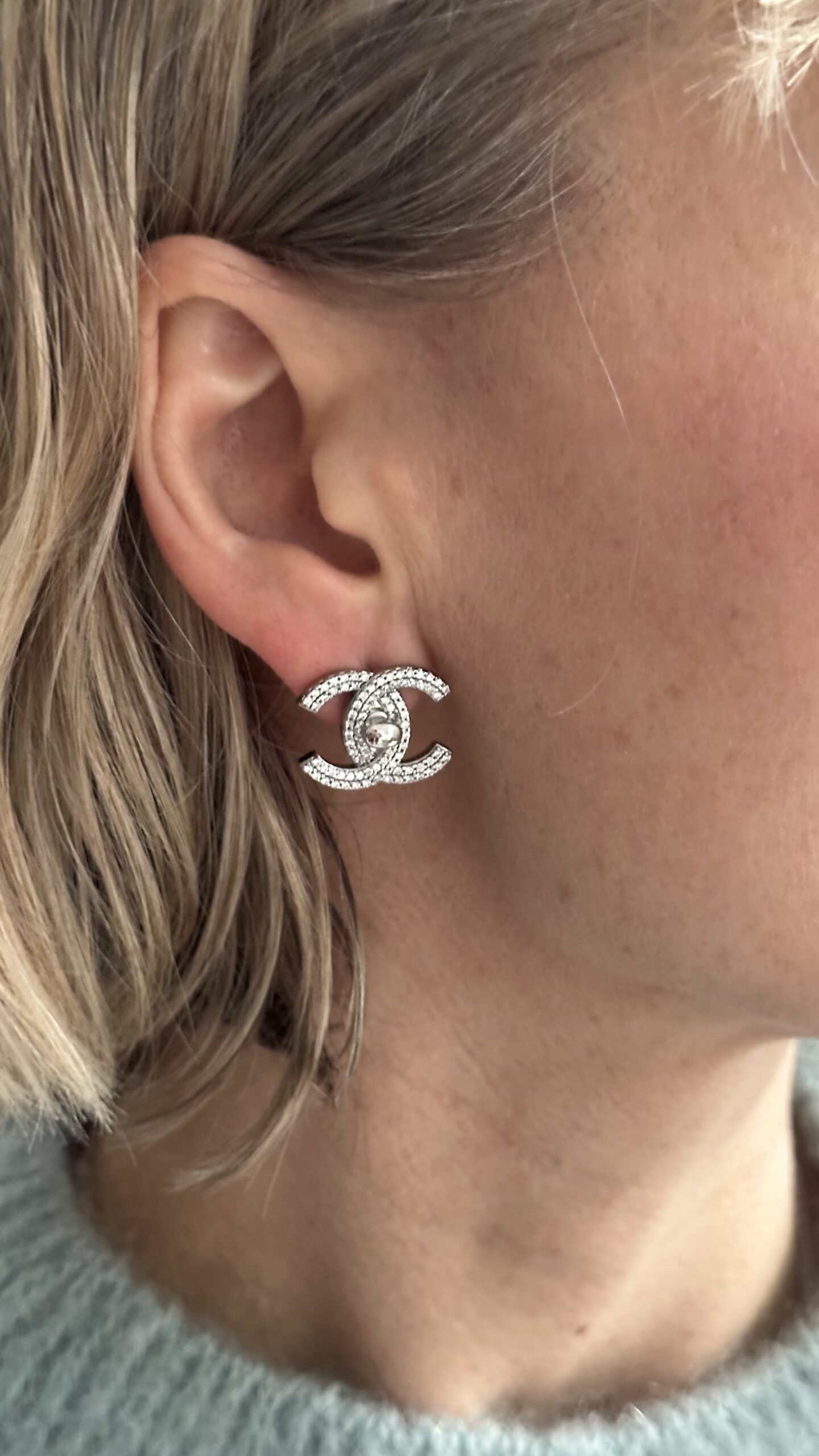 Chanel srebrne z cyrkoniami kolczyki - obrazek 4