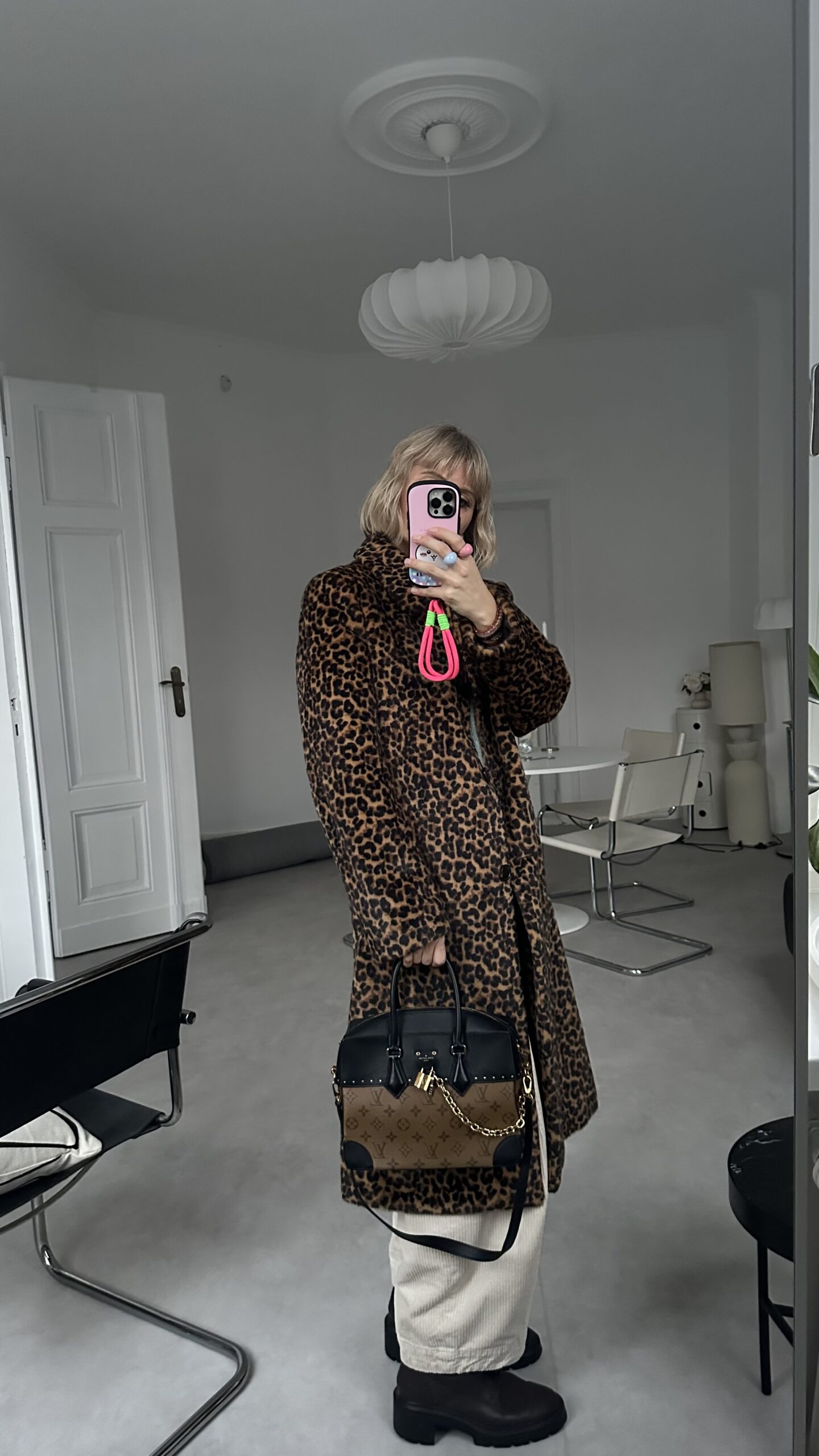 Louis Vuitton City Malle mm torebka - obrazek 10