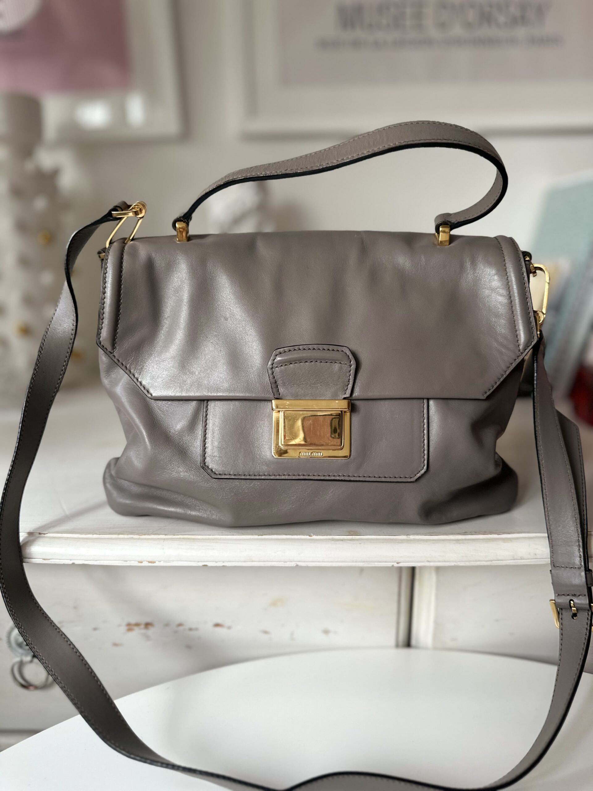 Miu Miu duża vintage torebka w szarym kolorze