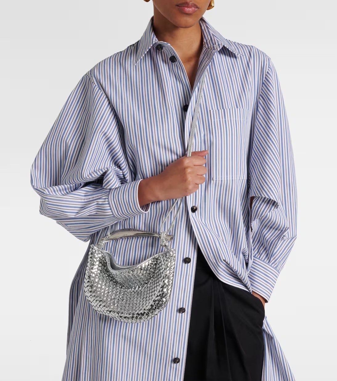 Bottega Veneta Baby sardine srebrna torebka - obrazek 6