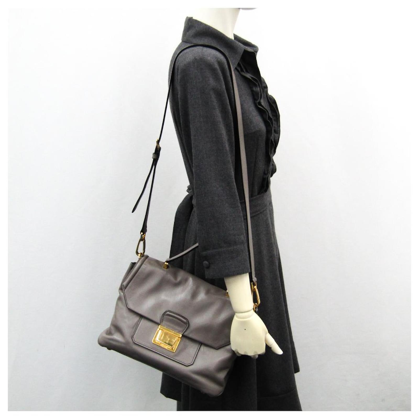 Miu Miu duża vintage torebka w szarym kolorze - obrazek 7