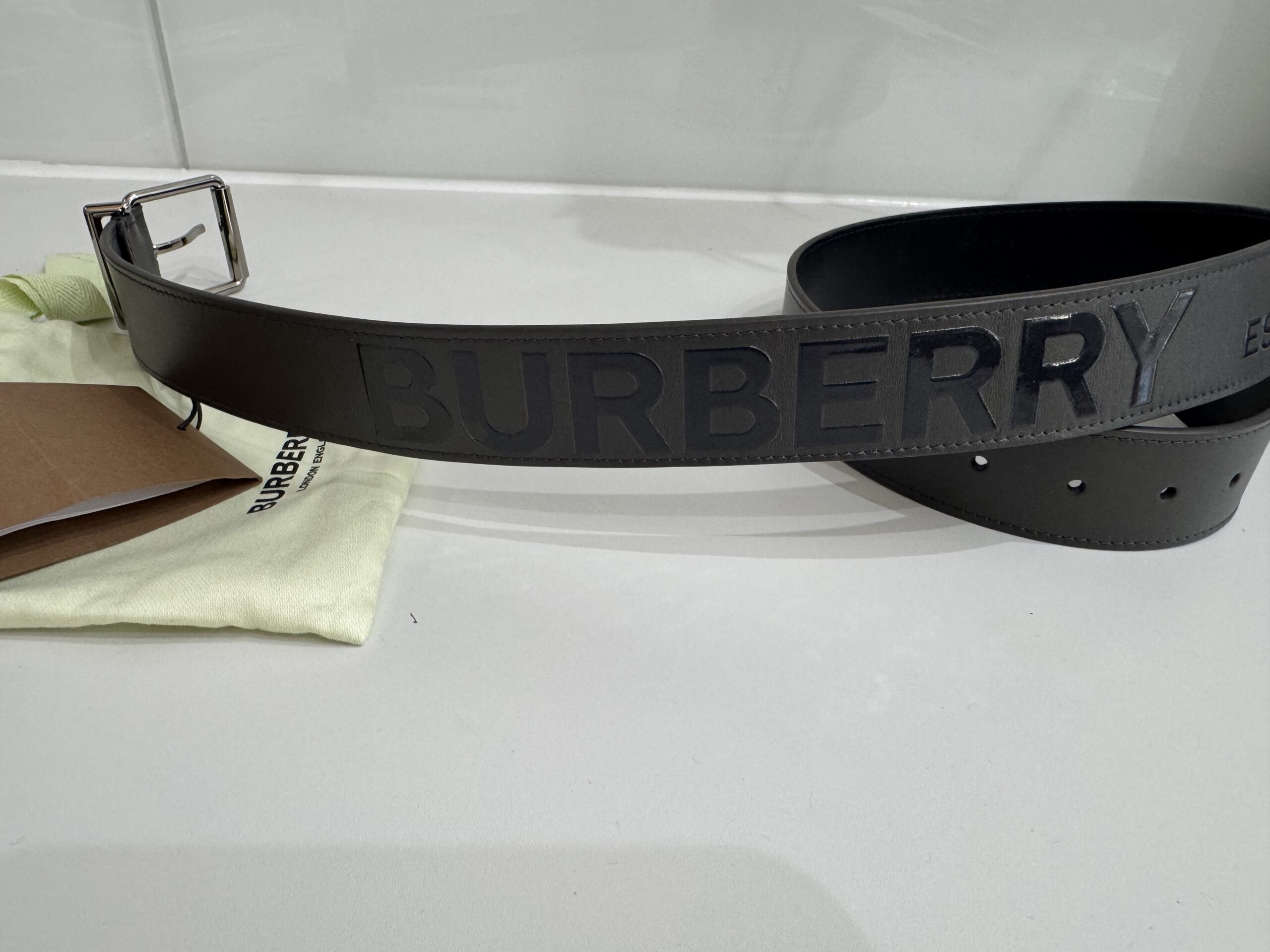 Burberry szary 95cm/38 męski i pasek logowany skórzany nowy z metkami, woreczkiem firmowym idealny na prezent - obrazek 4