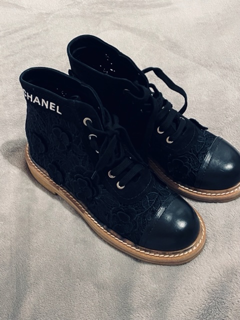 Botki Chanel skórzane z koronką NOWE - obrazek 2