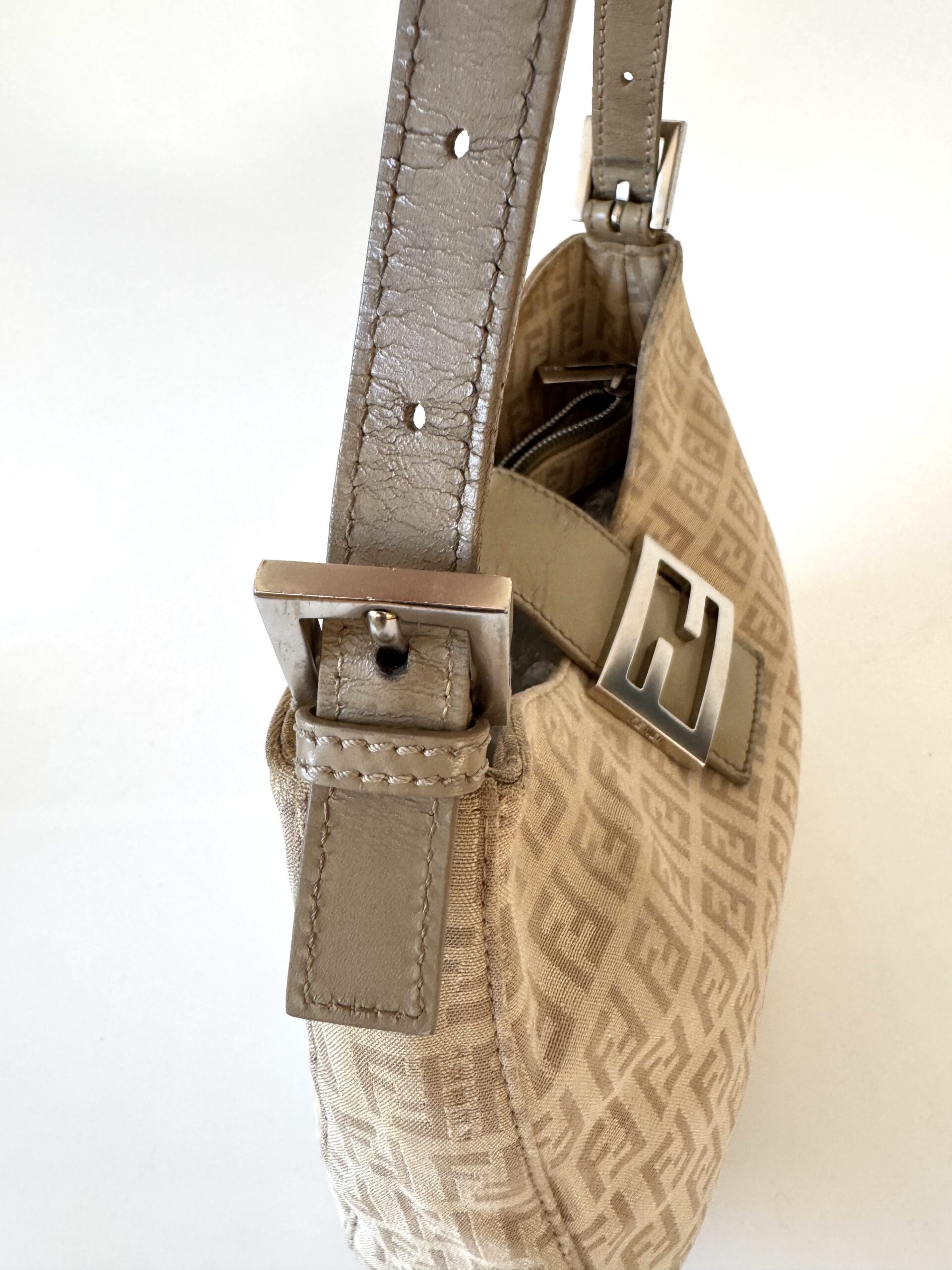 FENDI Vintage Zucca Canvas Zucchino Print Baguette Hobo Shoulder Bag - torebka - obrazek 14