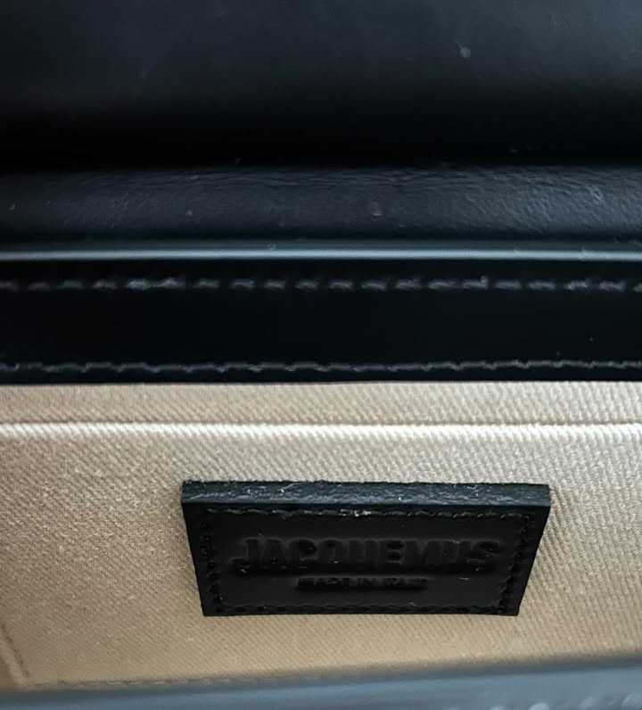 Jacquemus Chiquito czarna nowa torebka - obrazek 2