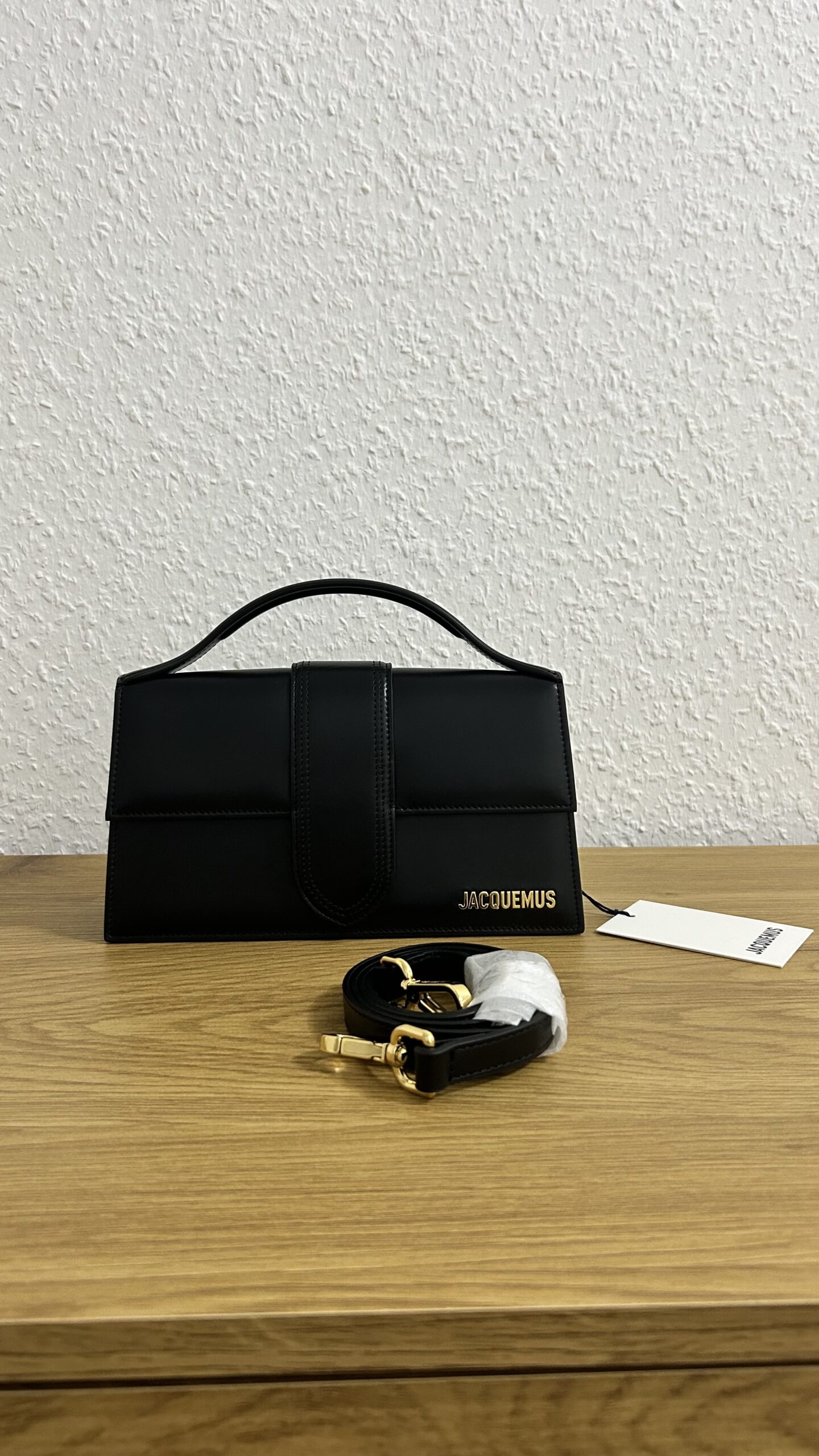 Jacquemus Le Grand Bambino