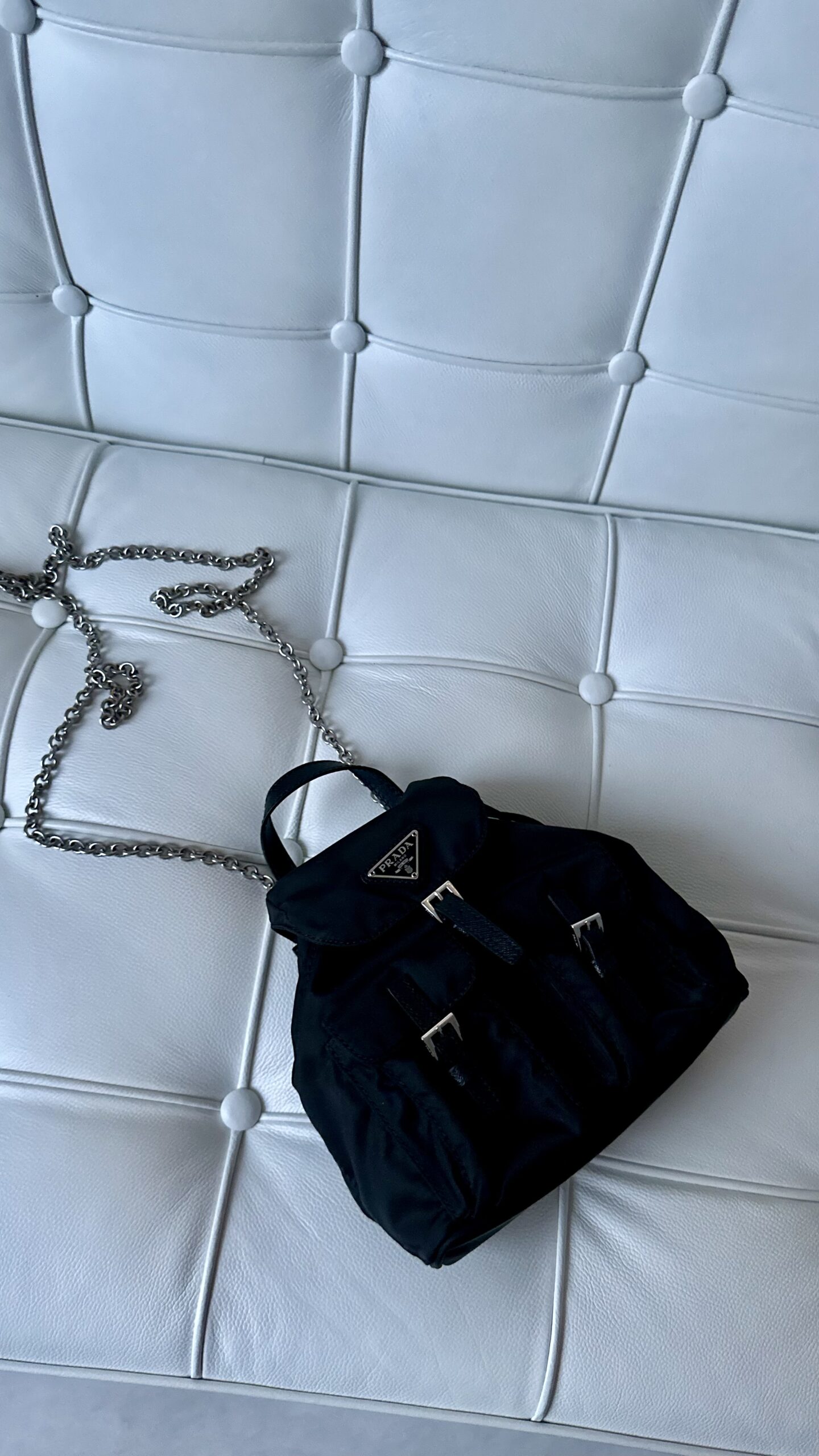 Prada mini nylon backpack czarna torebka - obrazek 5