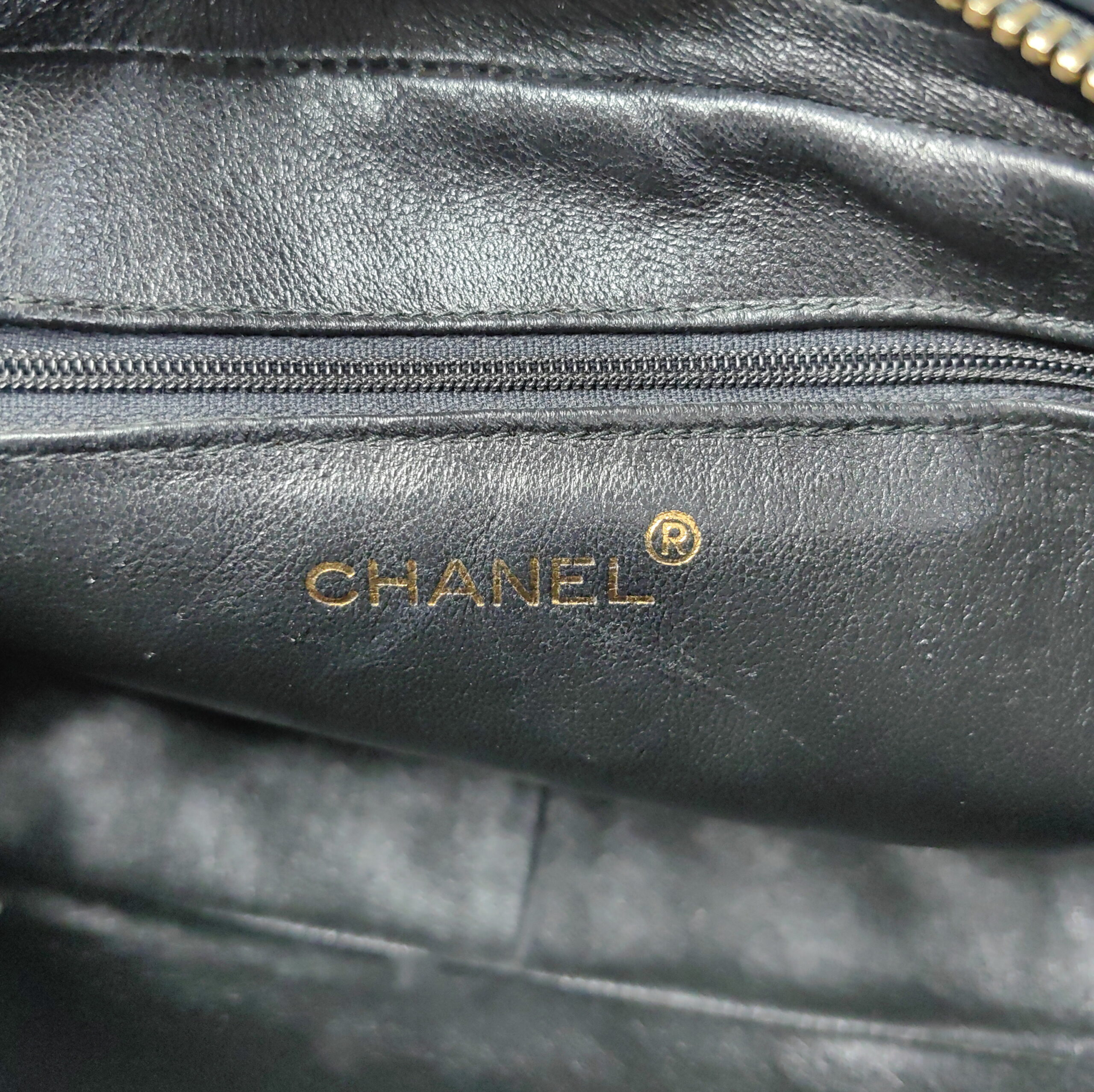 CHANEL CC logo dimond quilted bag - obrazek 18