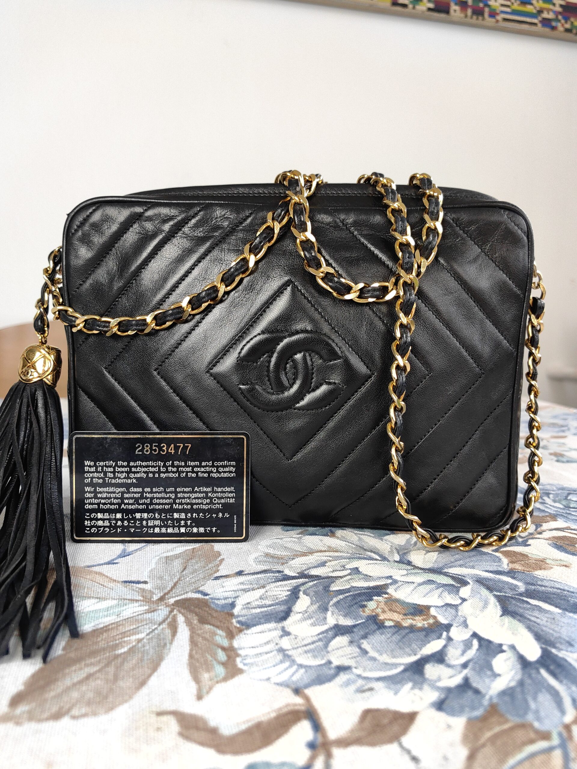 CHANEL CC logo dimond quilted bag - obrazek 2
