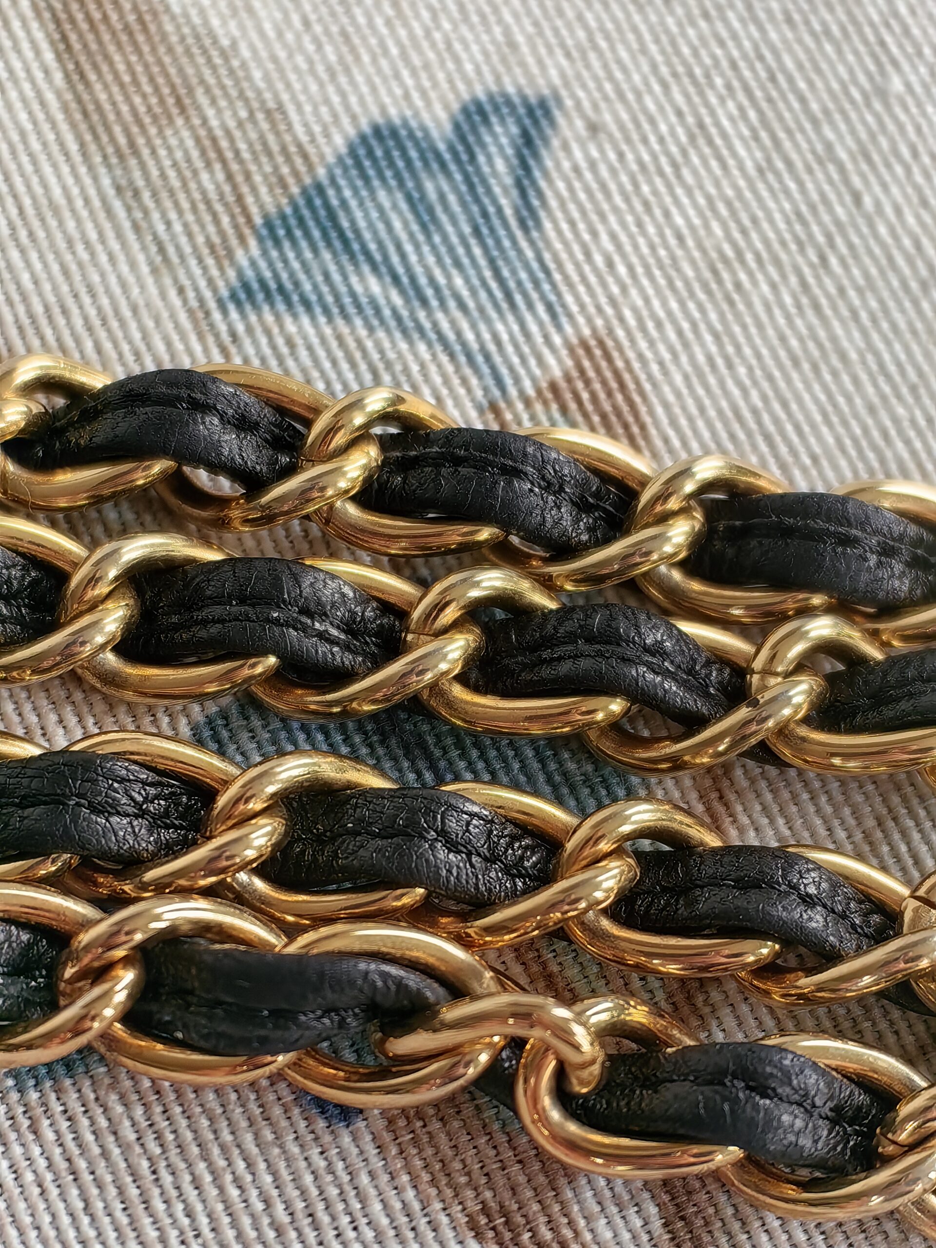 CHANEL CC quilted flap shoulder bag - obrazek 17