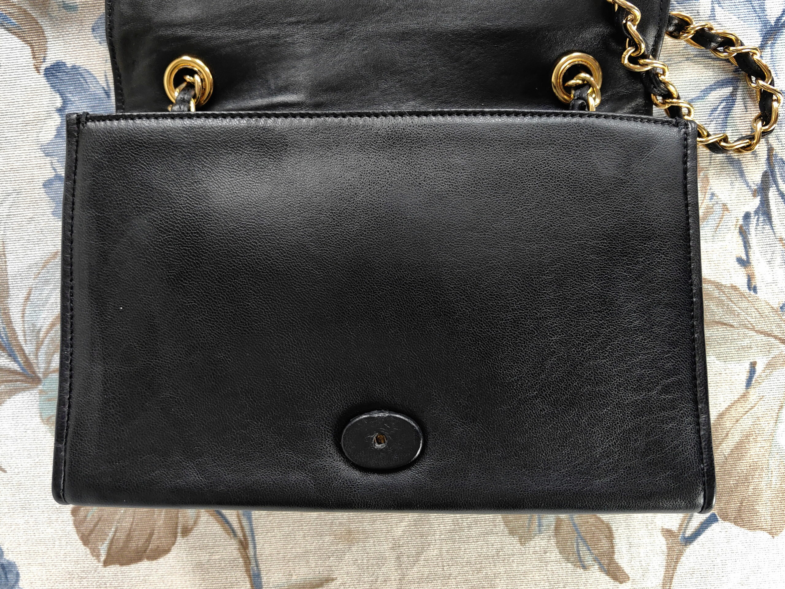 CHANEL CC quilted flap shoulder bag - obrazek 19