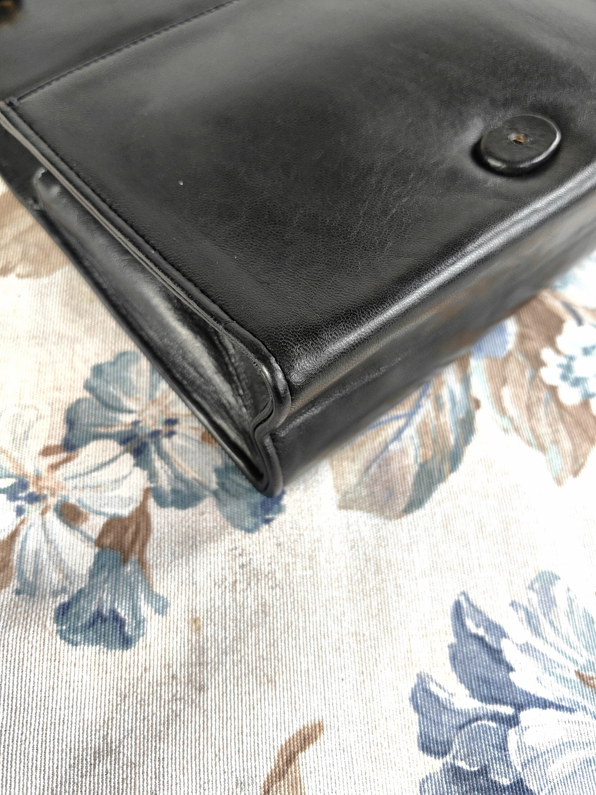 CHANEL CC quilted flap shoulder bag - obrazek 21